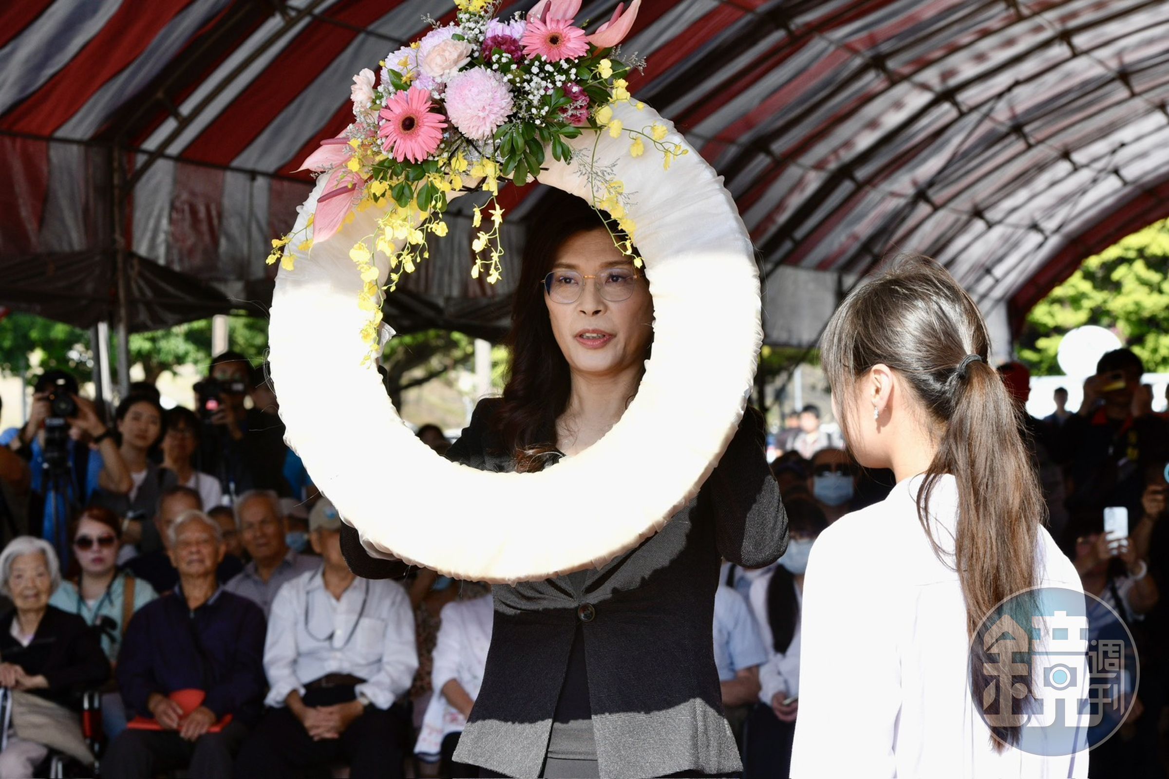 鄭麗文出席白色恐怖受難者秋祭，被外界質疑「祭共諜吳石」，引發輿論風暴。