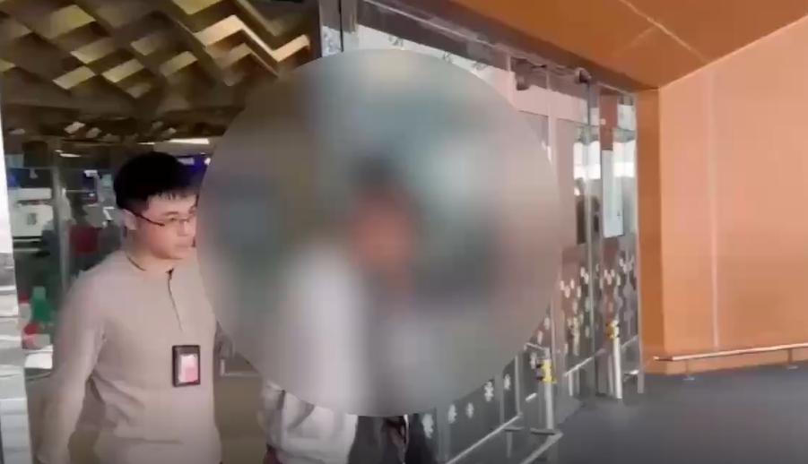 車手想潛逃國外最終栽在桃機。（警方提供）