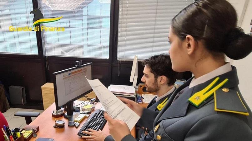 義大利詐騙重犯傳逃來台灣，刑事局回應了。（翻自《Rai新聞》）