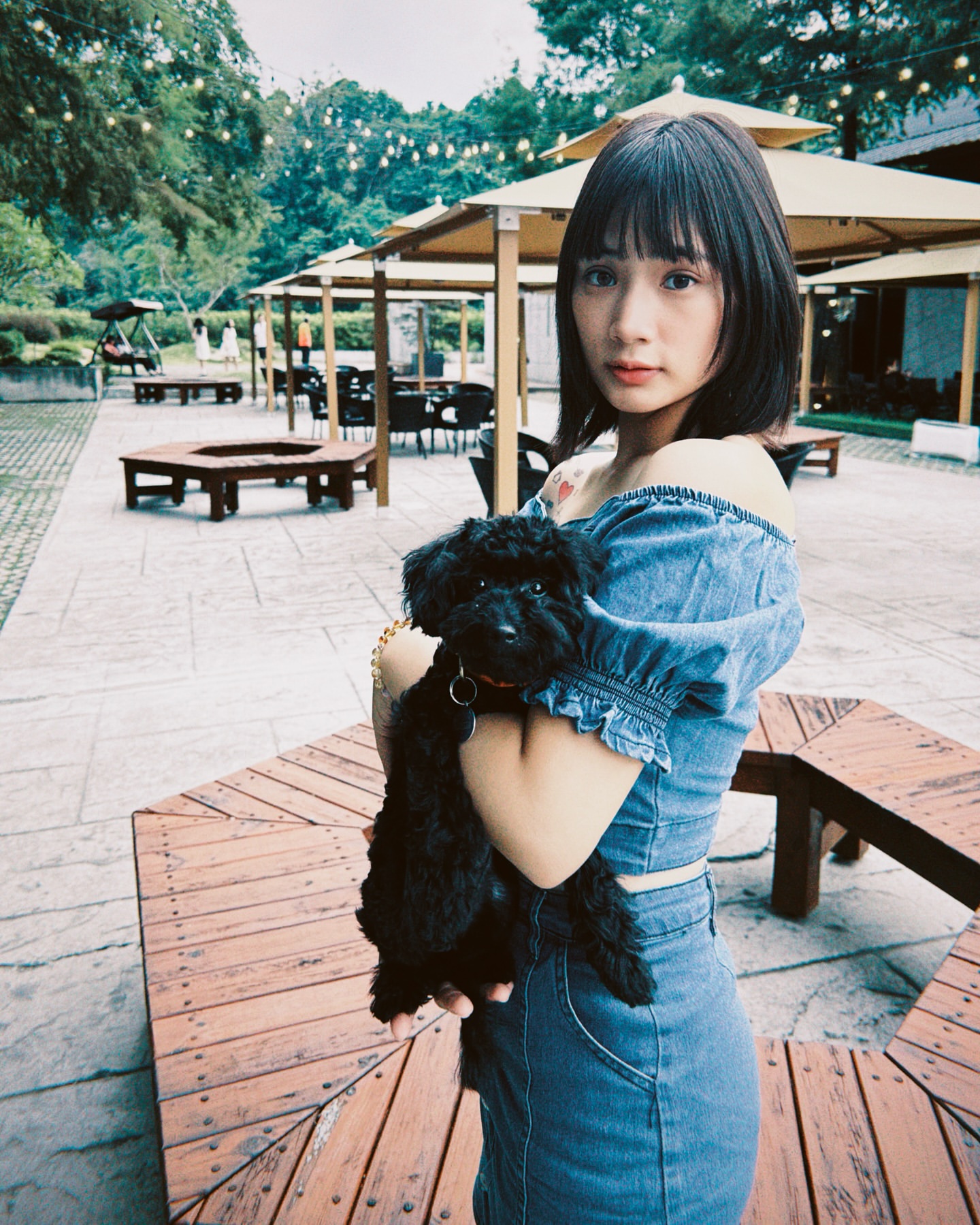 林宜禾說愛犬炭吉很熱情,會主動找人示好及玩樂。(翻攝自林宜禾IG)