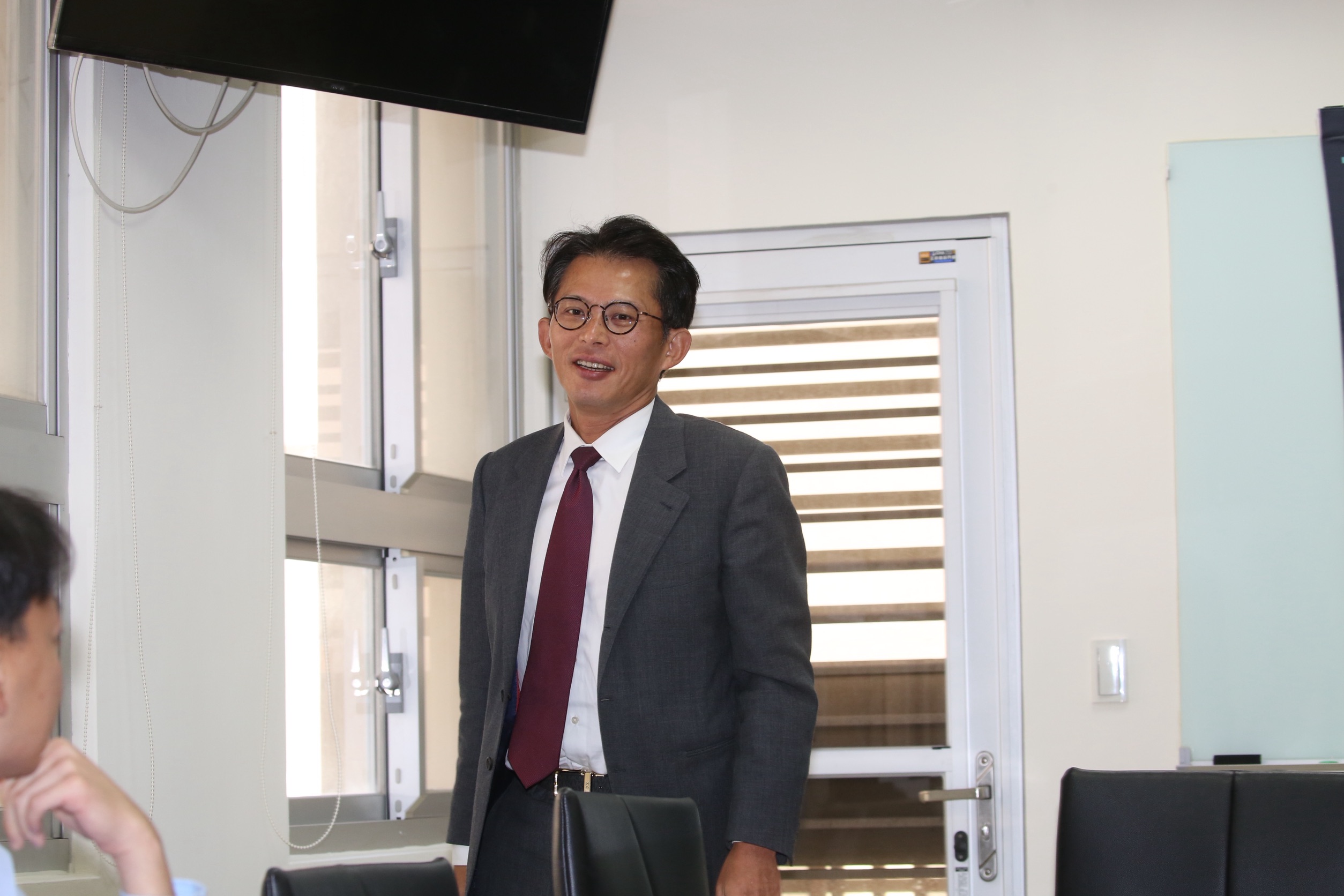 黃國昌被爆吸收駭客竊個資。（鏡報董孟航攝）