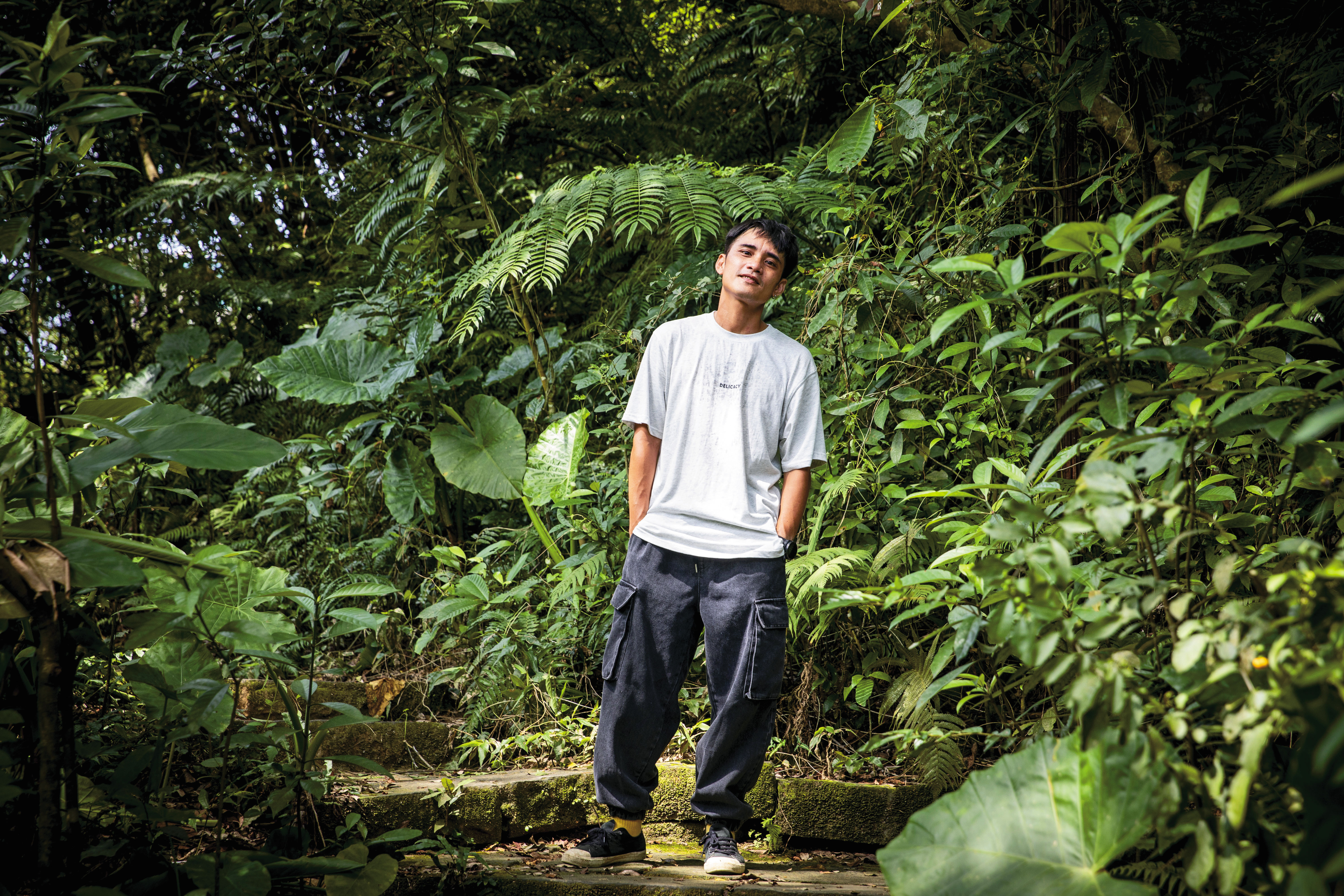 除了作家，Apyang另一個身分，是地方創生旅遊公司負責人，為部落帶來觀光人潮，也為留鄉青年製造工作機會。