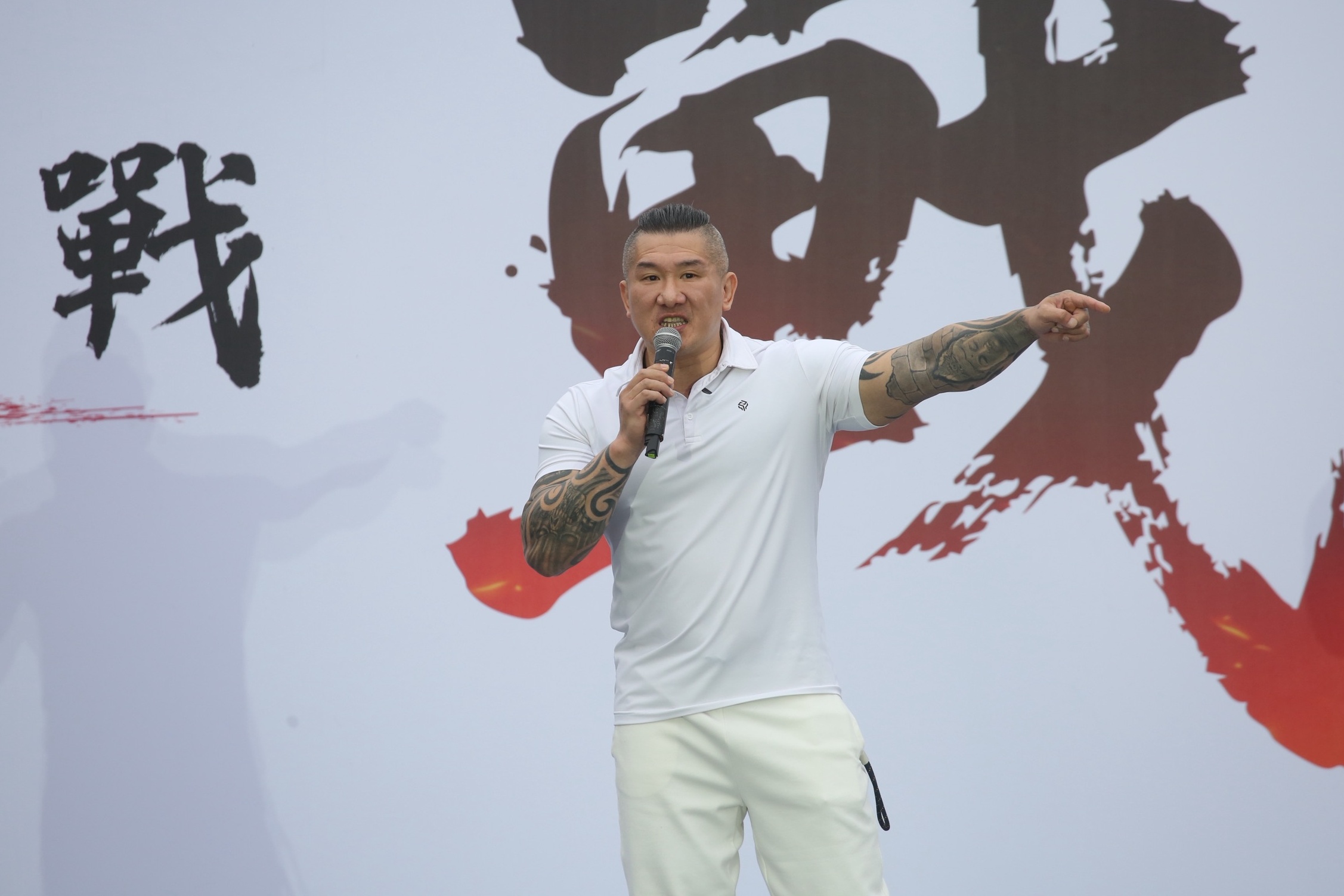 大罷免前公布民調遭王浩宇檢舉　館長確定違法挨罰10萬