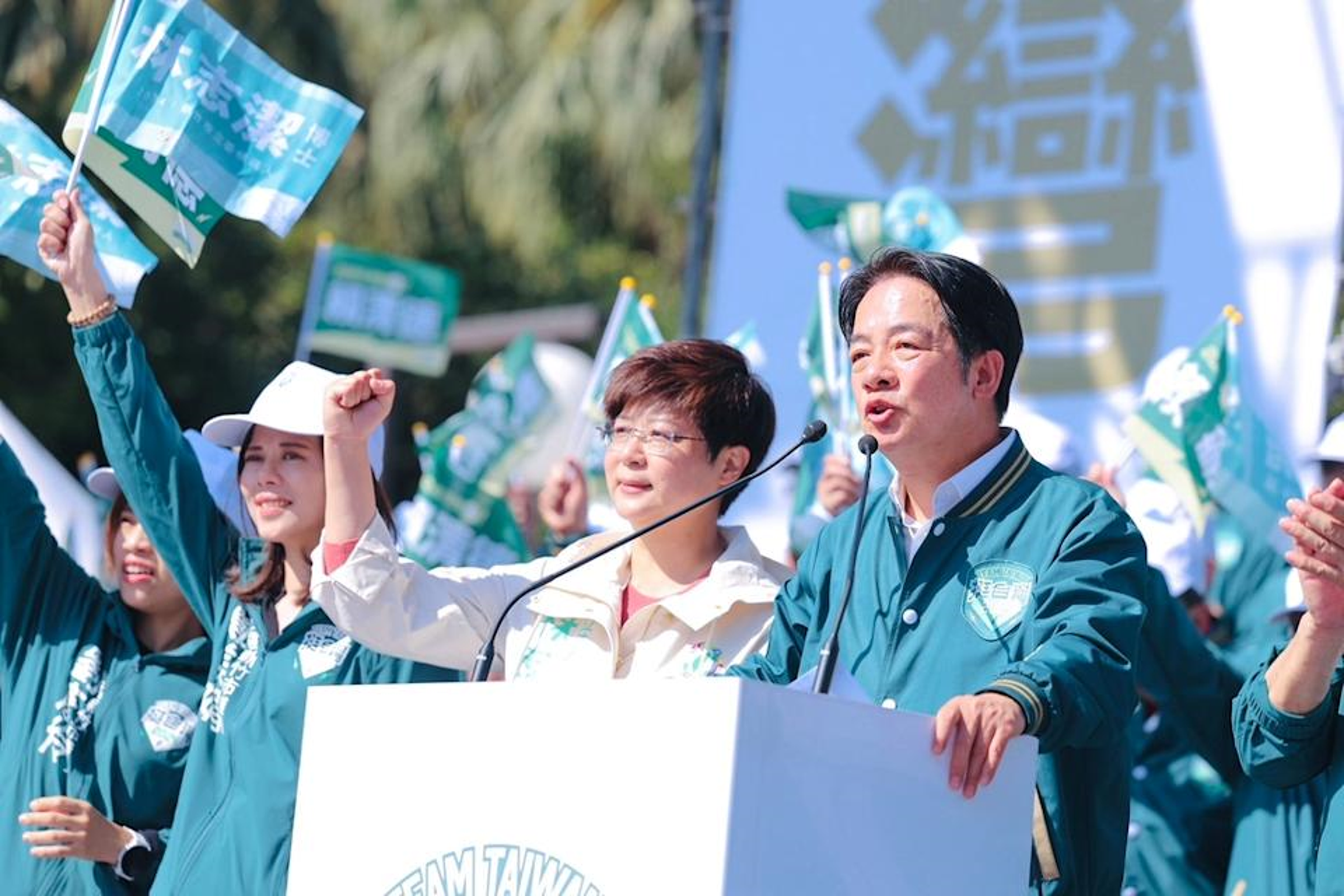 賴清德已批示陽明交通大學特聘教授林志潔出任國安會諮委。圖為賴2024大選替參選竹市立委的林站台畫面。（民進黨提供）