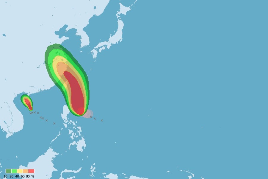 繼輕颱凱米昨日生成後，南海熱帶性低氣壓TD04今日也升級第4號颱風巴比侖，但發生藤原（雙颱）效應的機率極低。（氣象署提供）