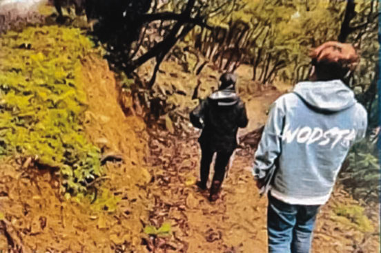 投訴人指控，利益團體在雙溪購買山坡地，再分割成多筆，讓人頭登記。（讀者提供）