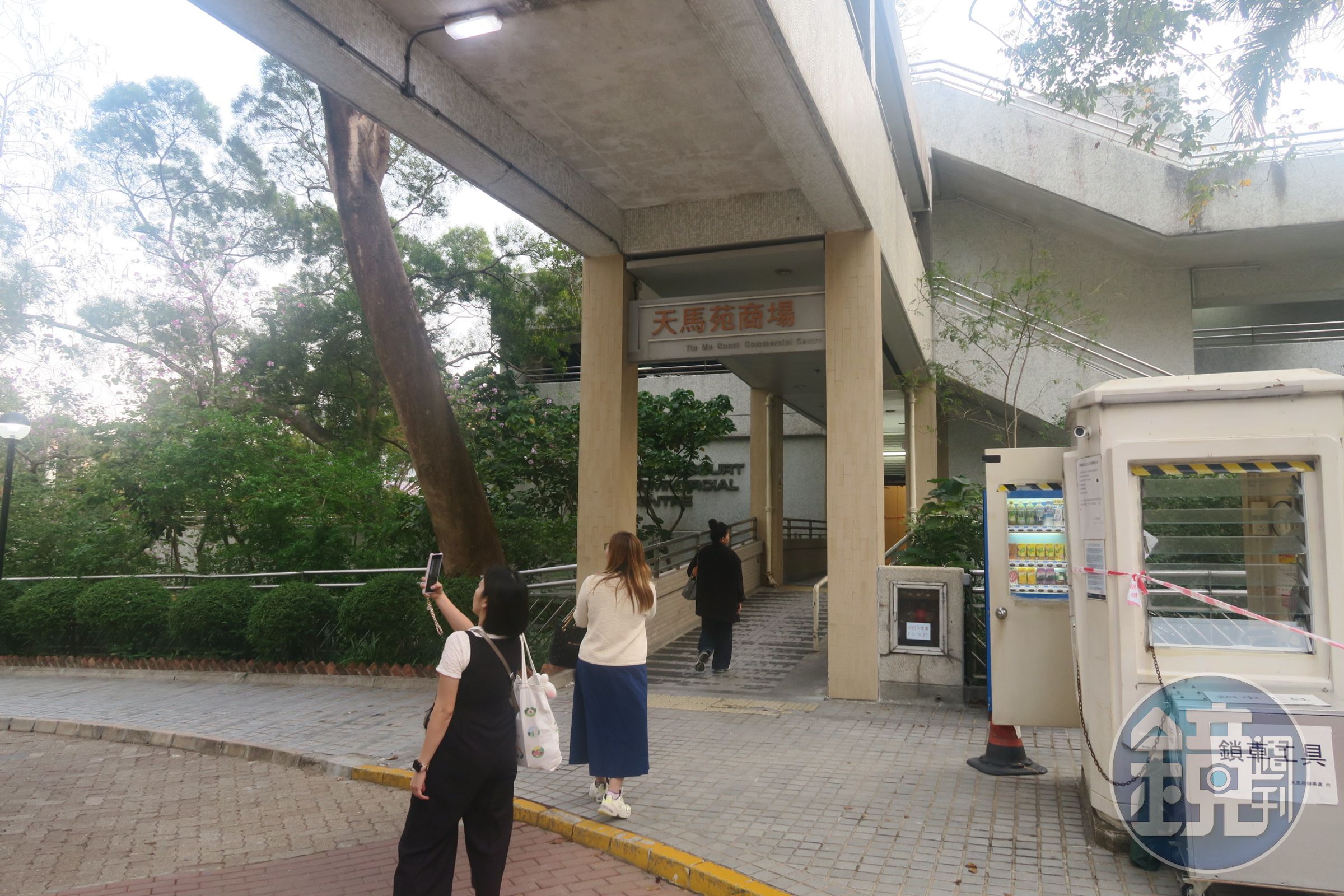 九龍飯館開在僻靜的公屋附設商場內，低調到不行。