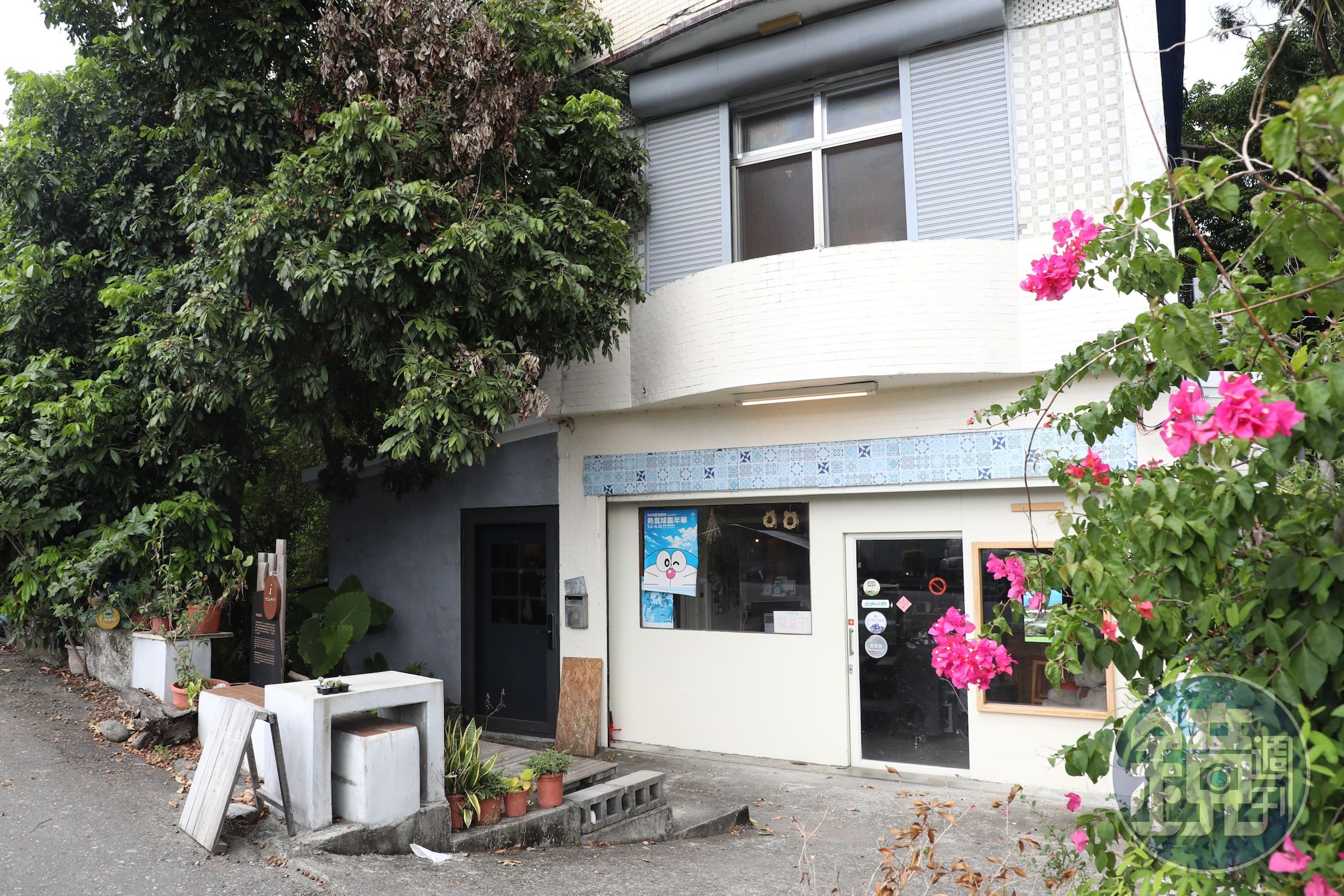 「卡琺之谷咖啡製造所」位於田野間,距離池上火車站有一段距離。
