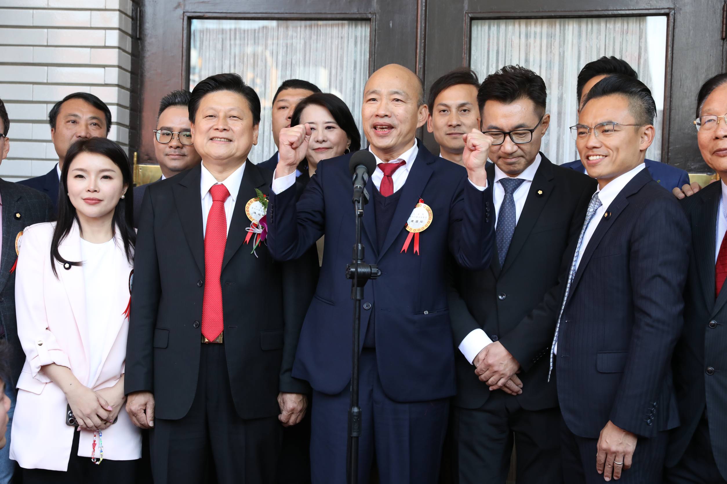 韓國瑜今順利當選立法院長，在場外受訪難掩興奮。