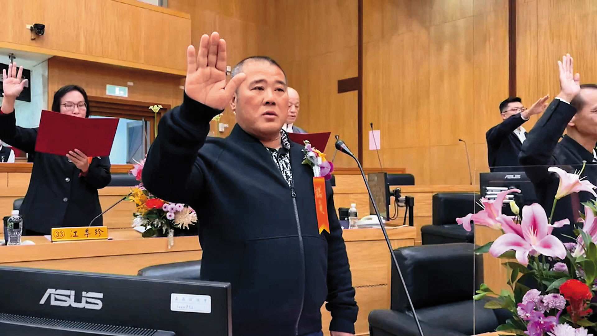 蔡政宜(前)漂白從政,3年前當選嘉義縣議員,至今竟連公開質詢紀錄都沒有。(鏡新聞提供)