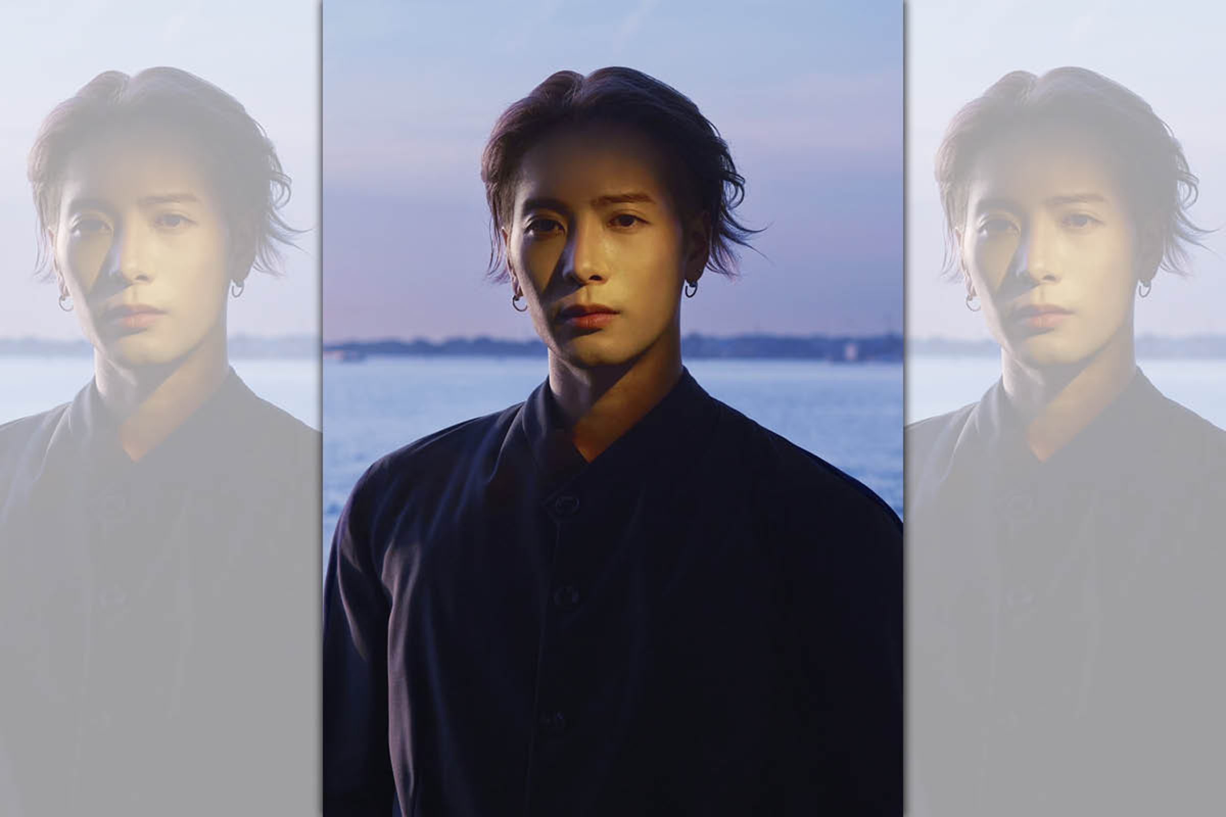 王嘉爾是時下年輕人心目中時尚ICON,TEAM WANG聯名商品經常缺貨。(翻攝王嘉爾X)