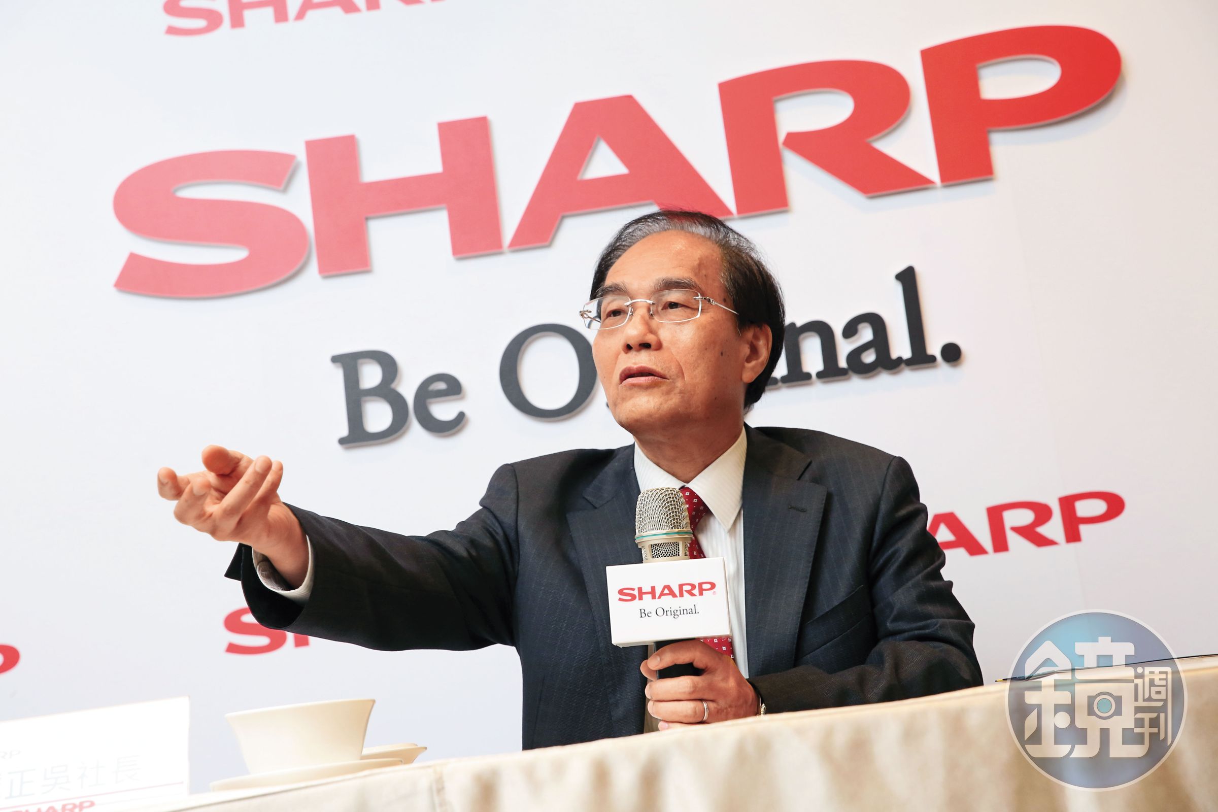 已退休的鴻海重臣戴正吳（圖），向鴻海集團及其創辦人郭台銘追討6億元獎勵金，一狀告上新北地院。