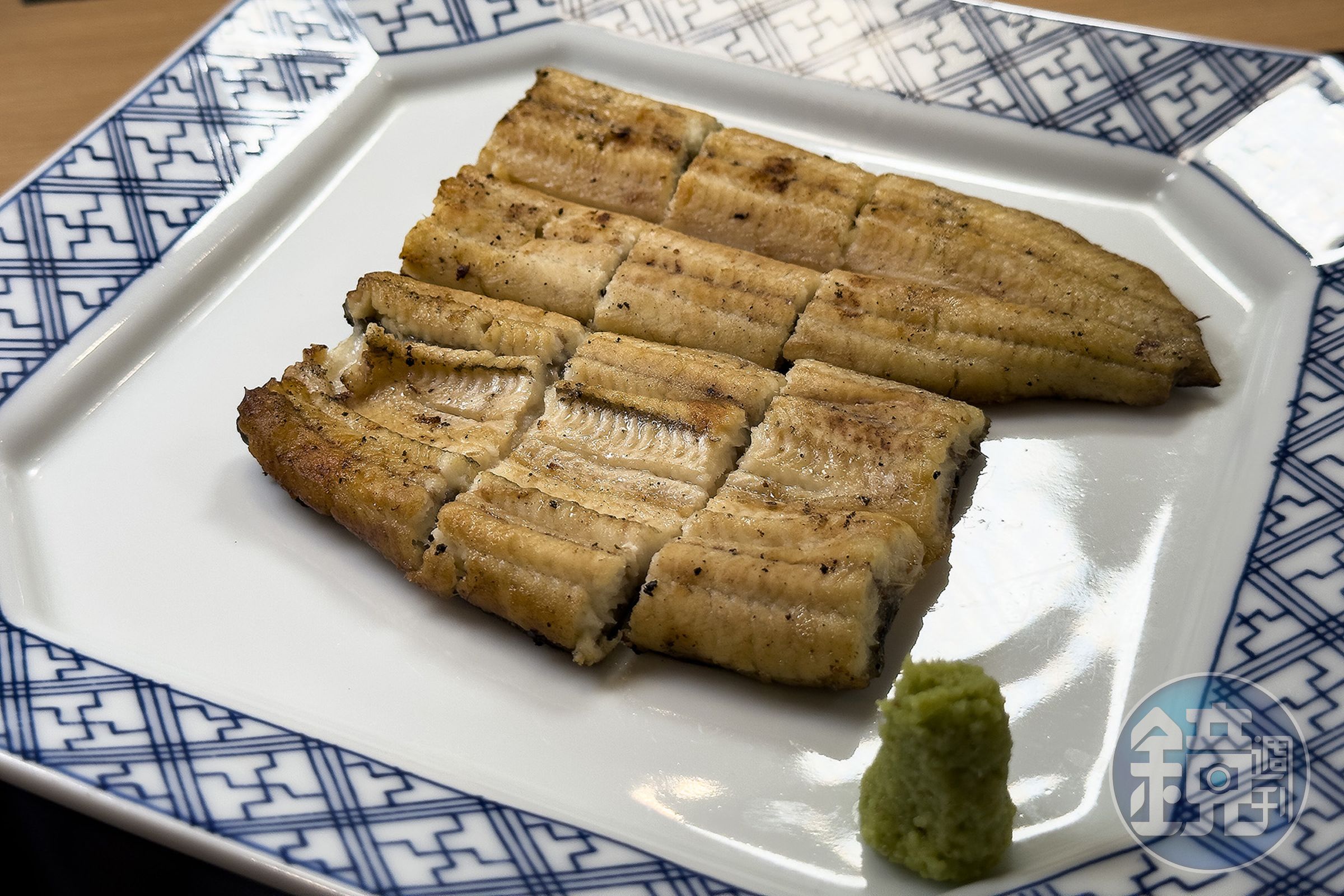 不刷醬汁的「國產白燒」,更能凸顯鰻魚肉質的原始鮮甜與油脂風味。(4,750日圓/份,約NT$969)