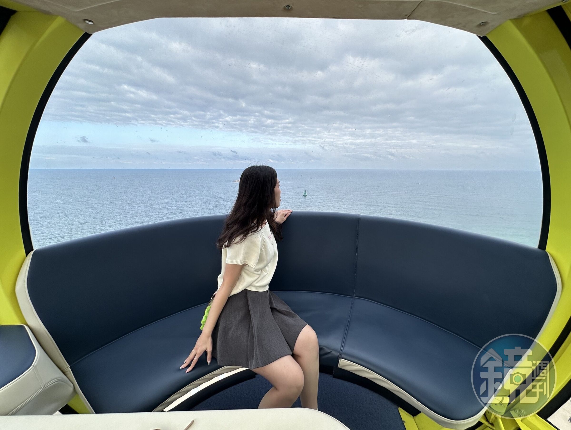 不妨可以登上摩天輪欣賞海天一線的景色。