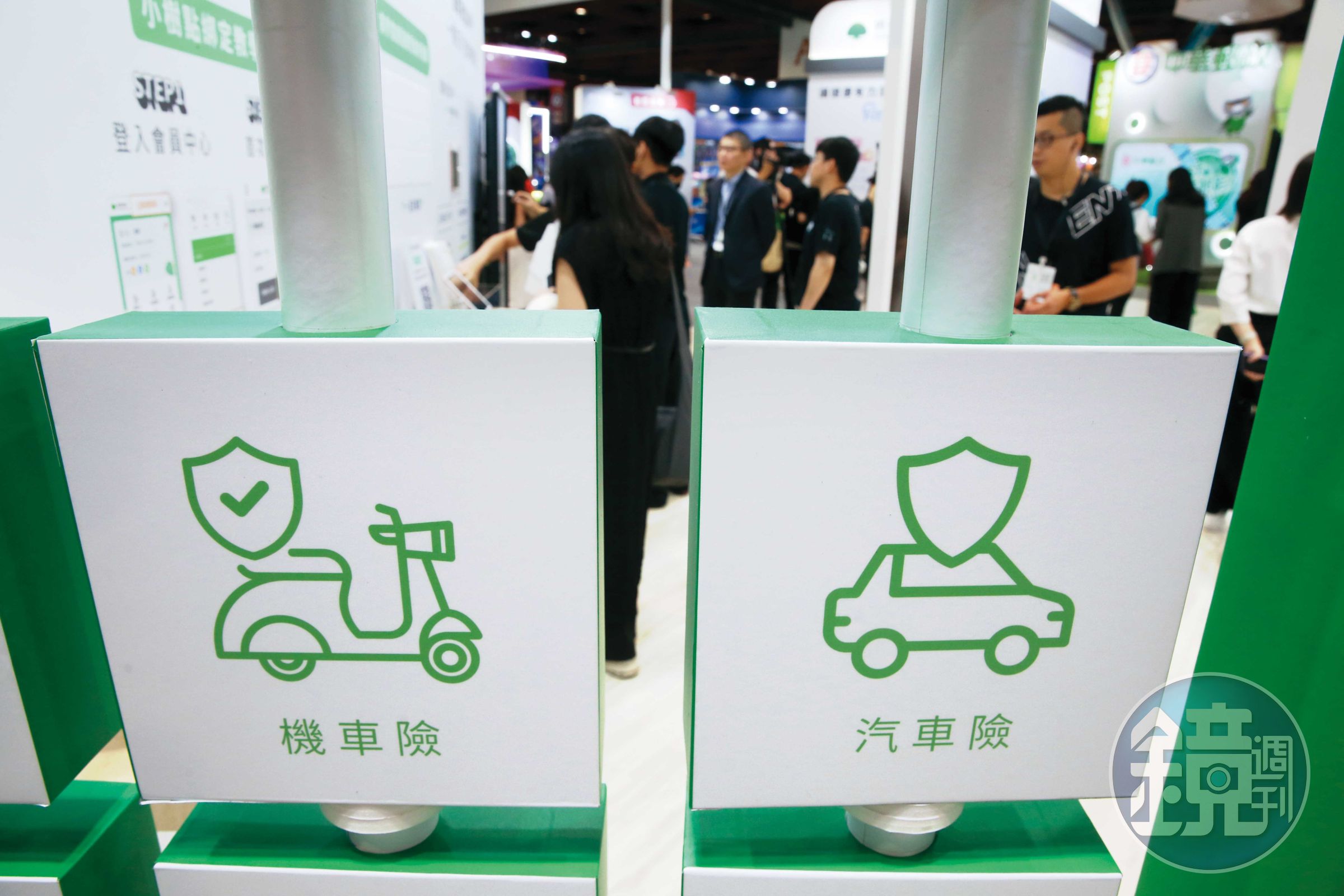 若車輛有投保第三人責任險,依照法規,產險公司會介入幫保戶進行調解。