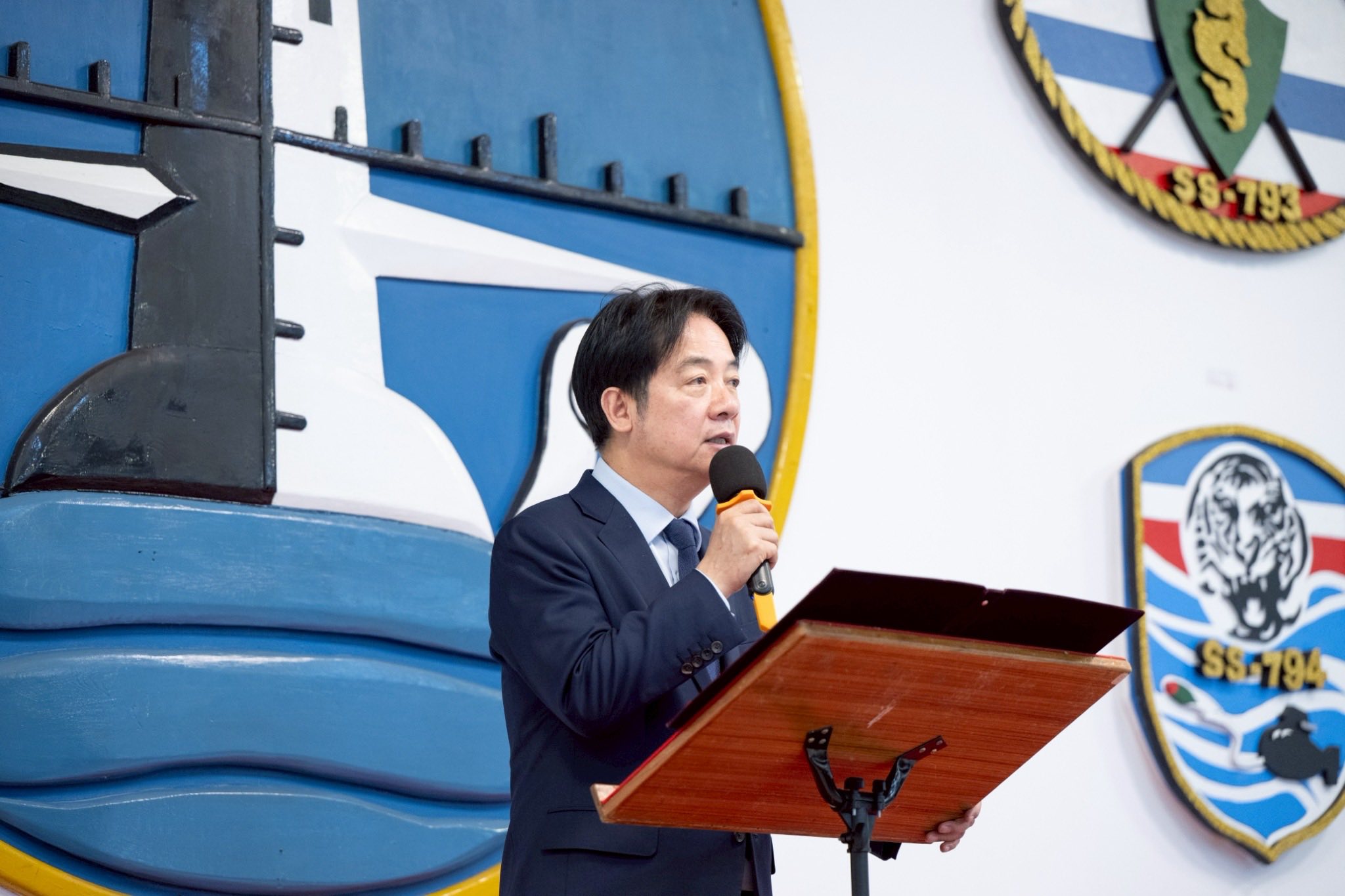 出訪專機遭中國打壓，賴清德晚間說話了。（取自賴清德臉書）