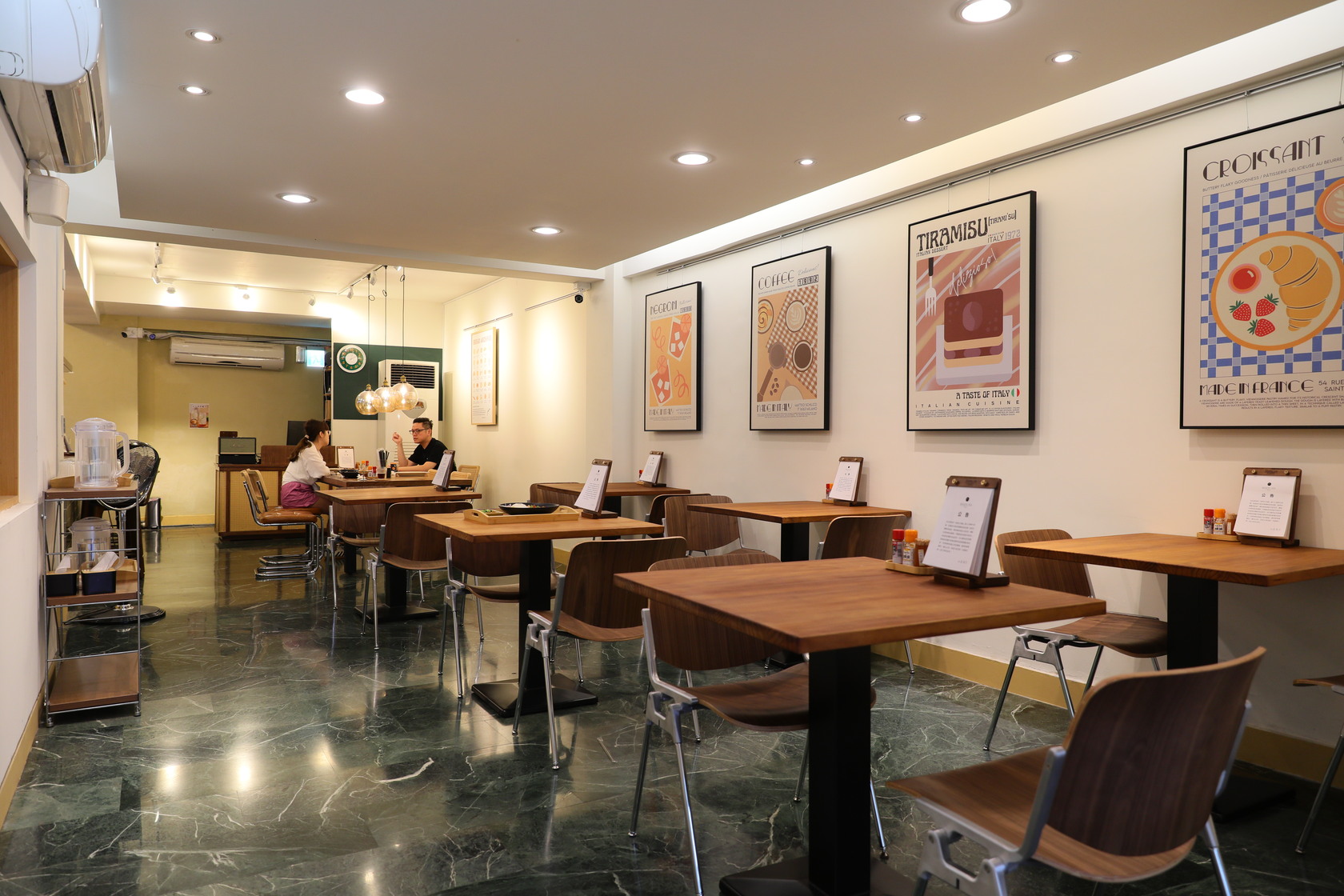 帶點文青風格的店面，用餐環境溫馨舒適。