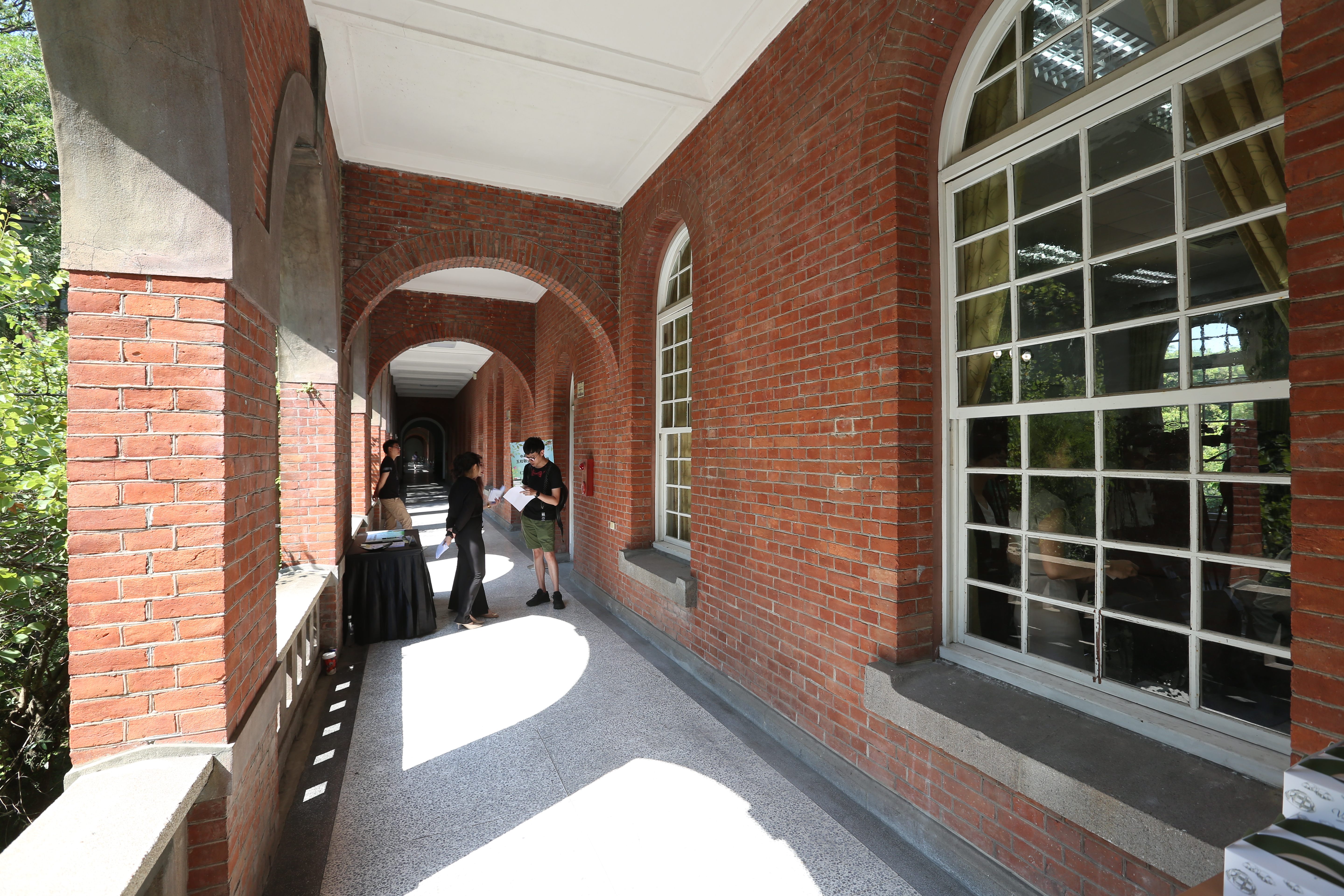 對於建中出現共產黨相關社團，陸委會梁文傑表示不會用法律眼光去看學生活動。（示意圖，本刊資料照）