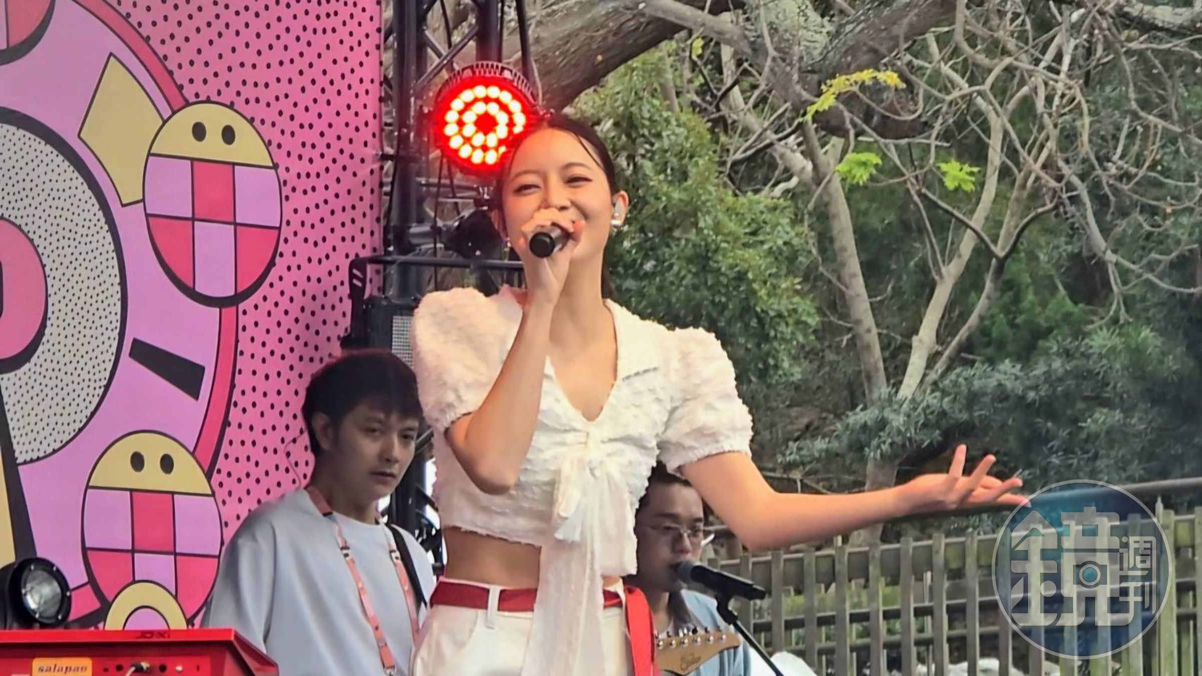 泰國甜妹歌手Ink昨（22日）在浮現祭演出，甜美歌聲融化眾人。