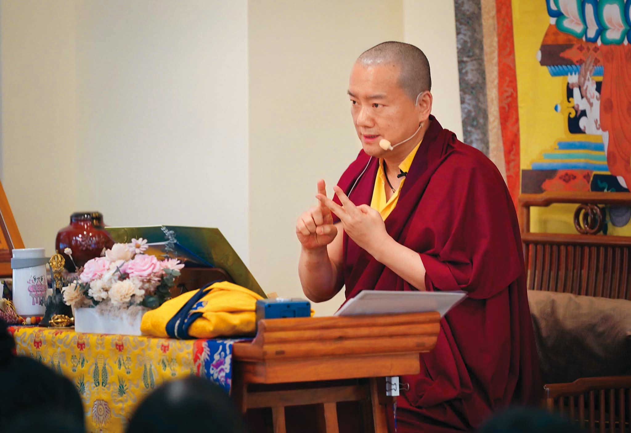 多傑仁卿在台灣藏傳佛教界頗具聲望，最近卻與佛學會理監事爆發糾紛。（翻攝多傑仁卿臉書）