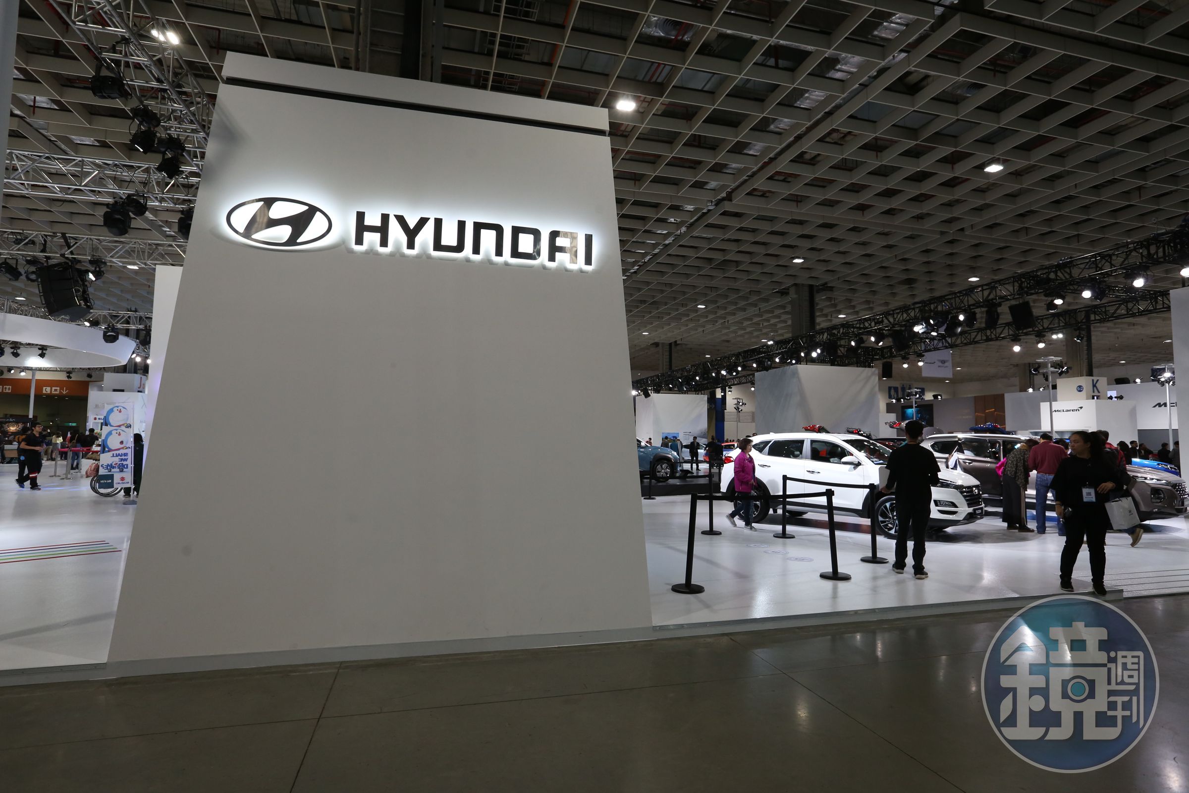 南陽實業釋出近5年最殺限時優惠,購買HYUNDAI 指定款電動車直接降價30萬元、降幅高達19%!(本刊資料照)