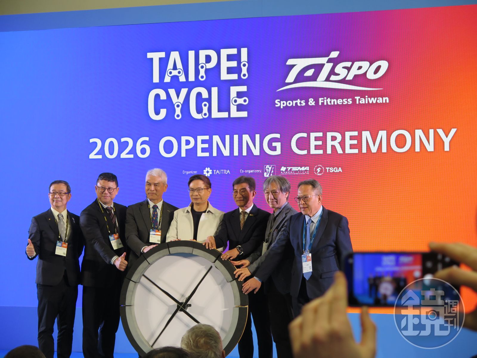 鐵馬翻身1/巨頭們談景氣 自行車春燕慢來就怕「這隻攔路虎」