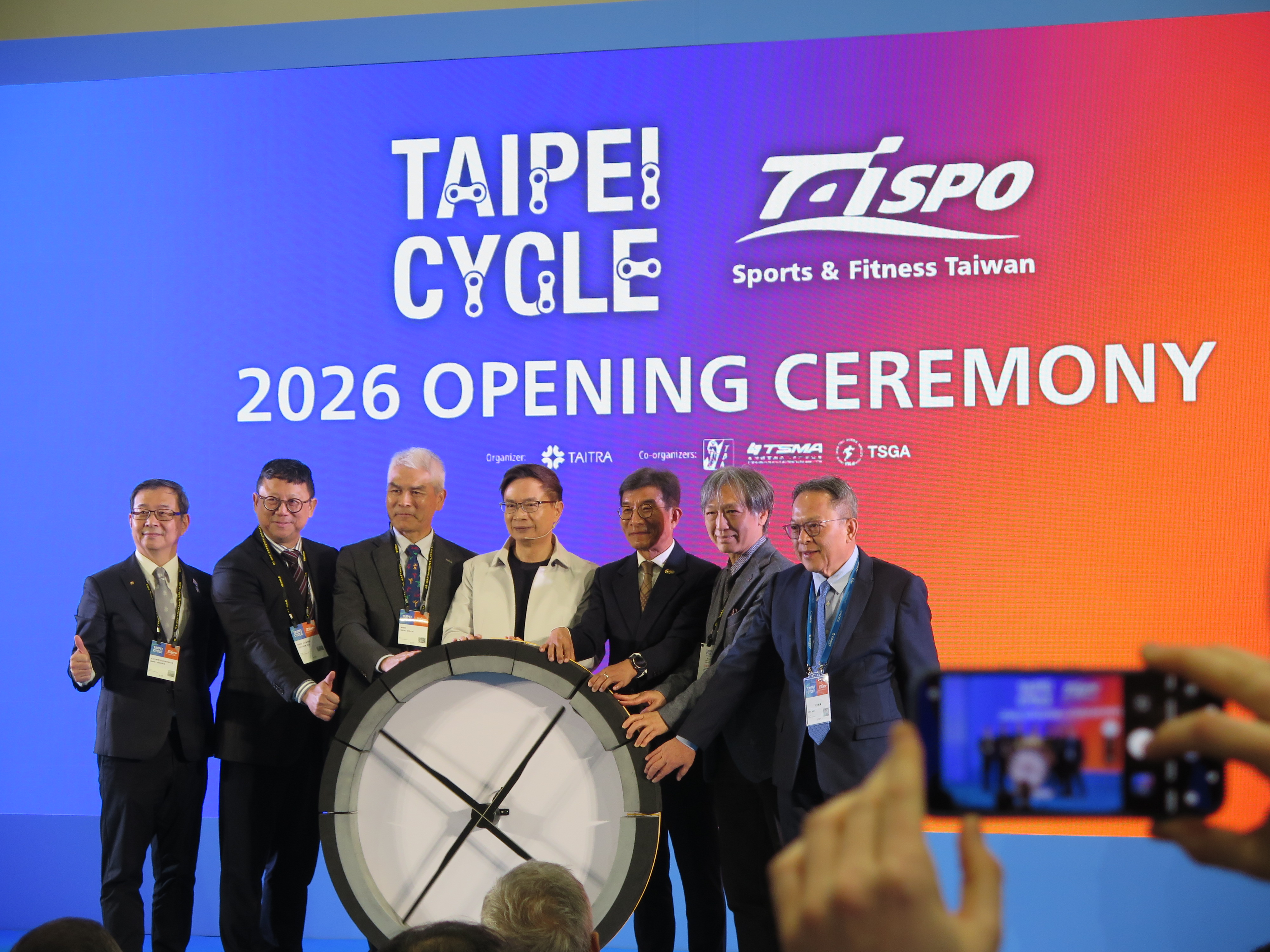 台北國際自行車展3月25日在南港展覽館開幕。
