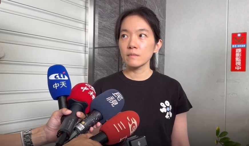 陳幸妤今天曝兒子不想站隊。