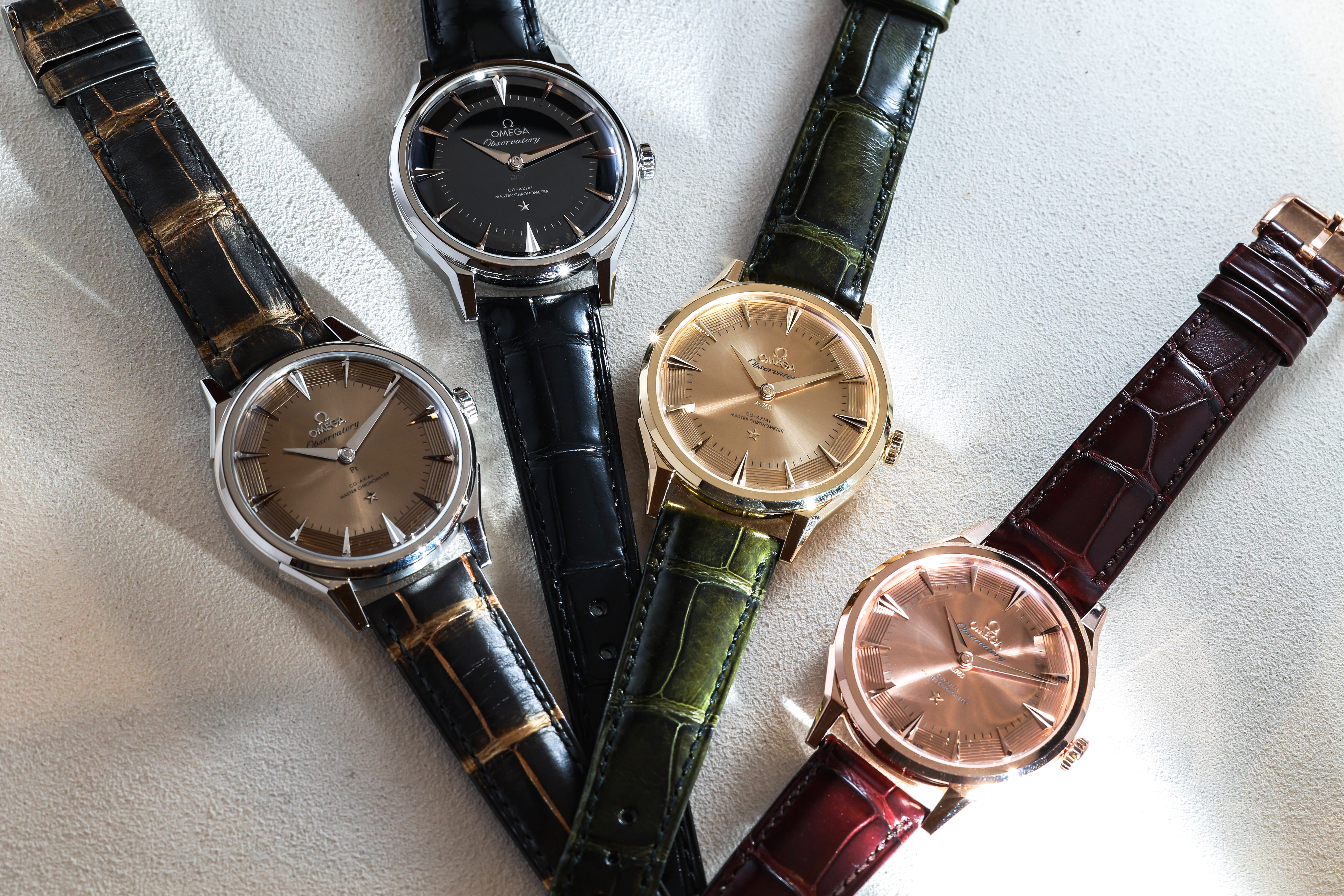 OMEGA發表全新星座系列天文台腕錶(Constellation Observatory),於最新的「精準實驗室(Laboratoire de Précision)」通過完整測試,是首款榮獲大師天文台認證的二針腕錶。