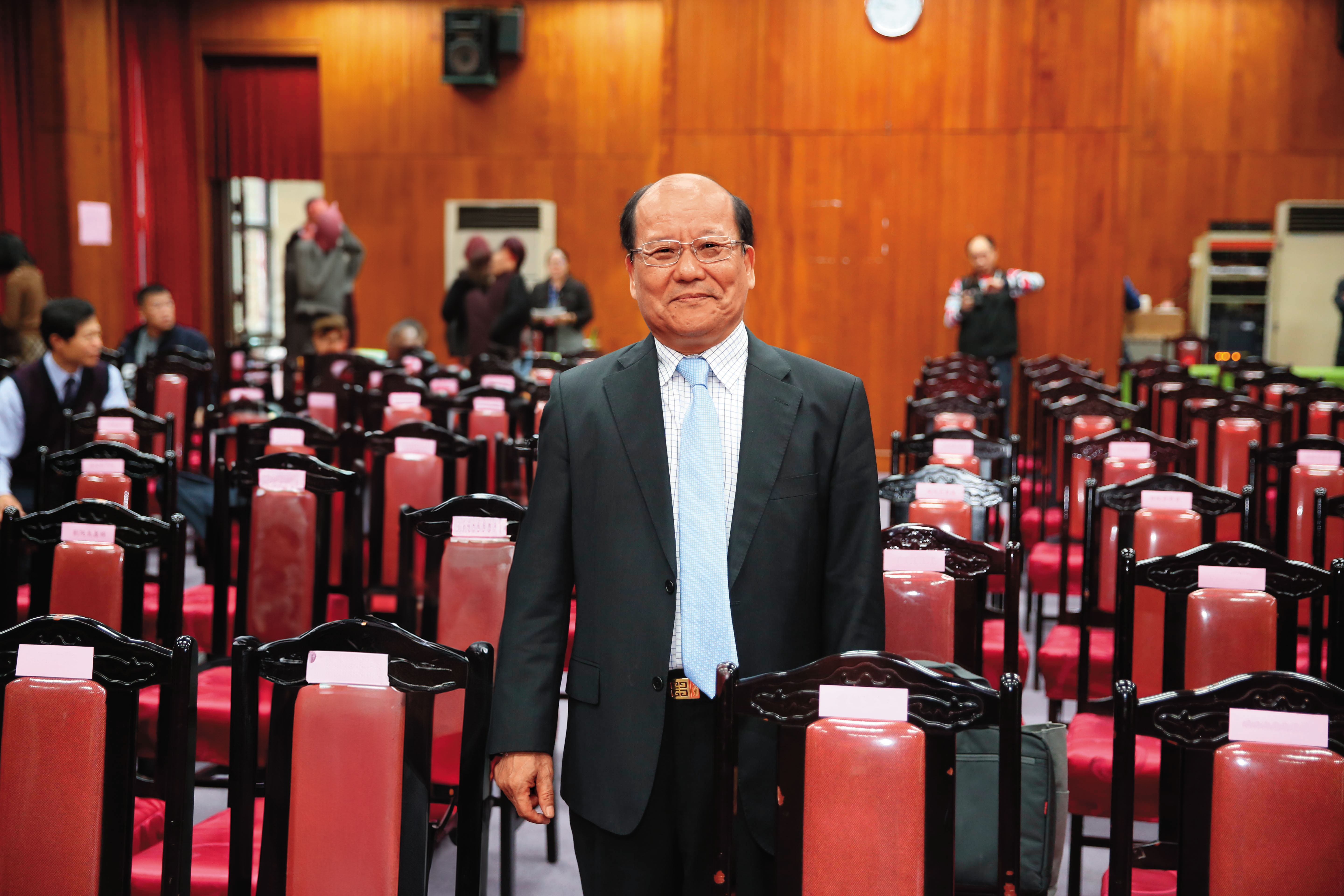 前懲戒法院院長李伯道因涉性騷遭逼退，另涉A特別費買禮券，遭台北地檢署列貪汙被告。