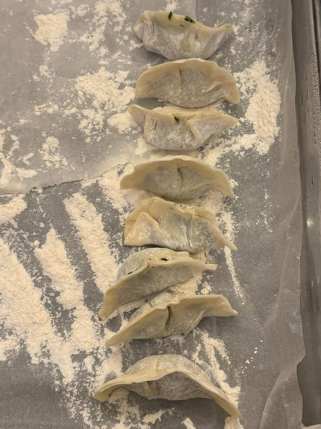 每個餃子都紮實飽滿。