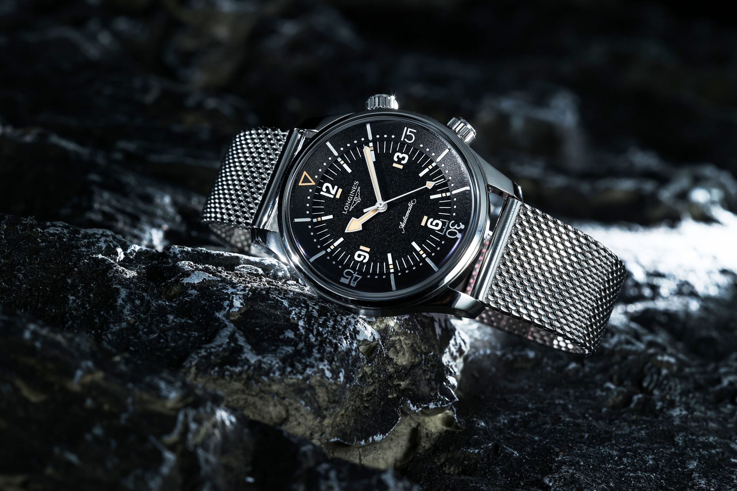 浪琴發表全新Legend Diver 59，重現1959年初代Legend Diver的配色與細節。