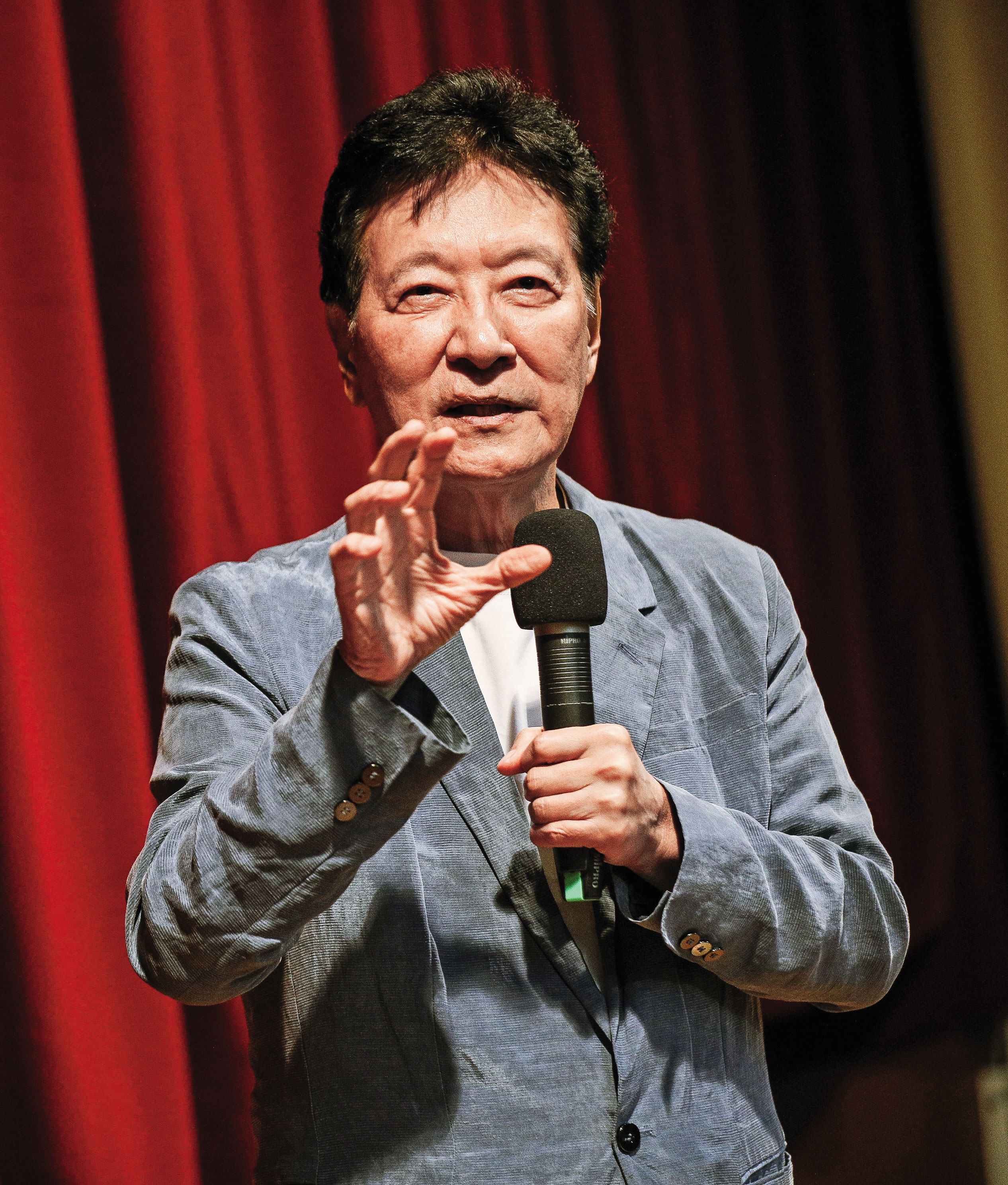 趙少康拋出有條件參選說,強調朱盧郝都不選,他才可能參戰。(鏡報鄒保祥)