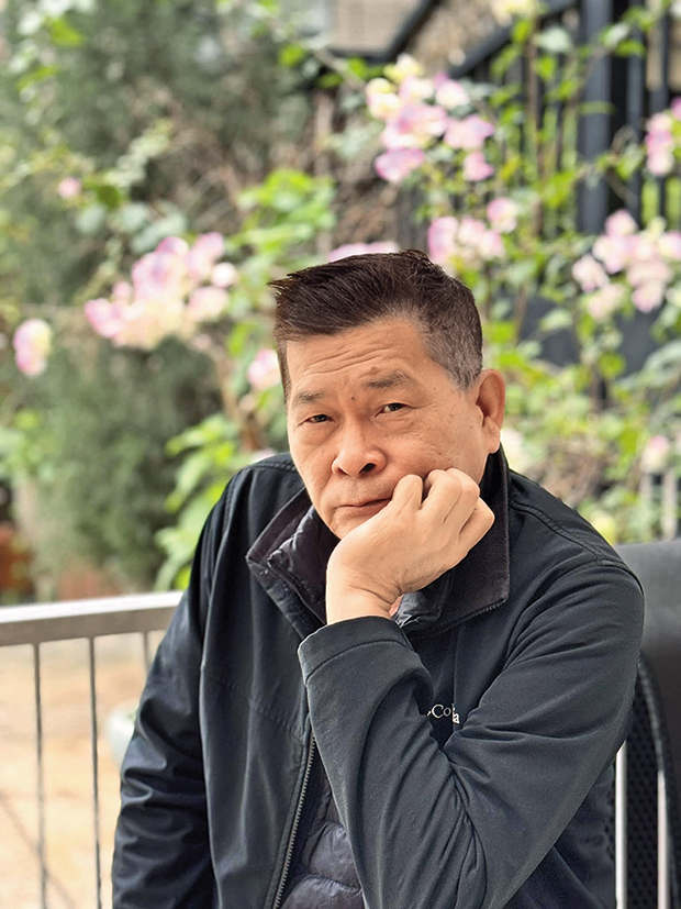 澎恰恰被傳為了脫產而與太太假離婚。（翻攝自澎恰恰臉書）