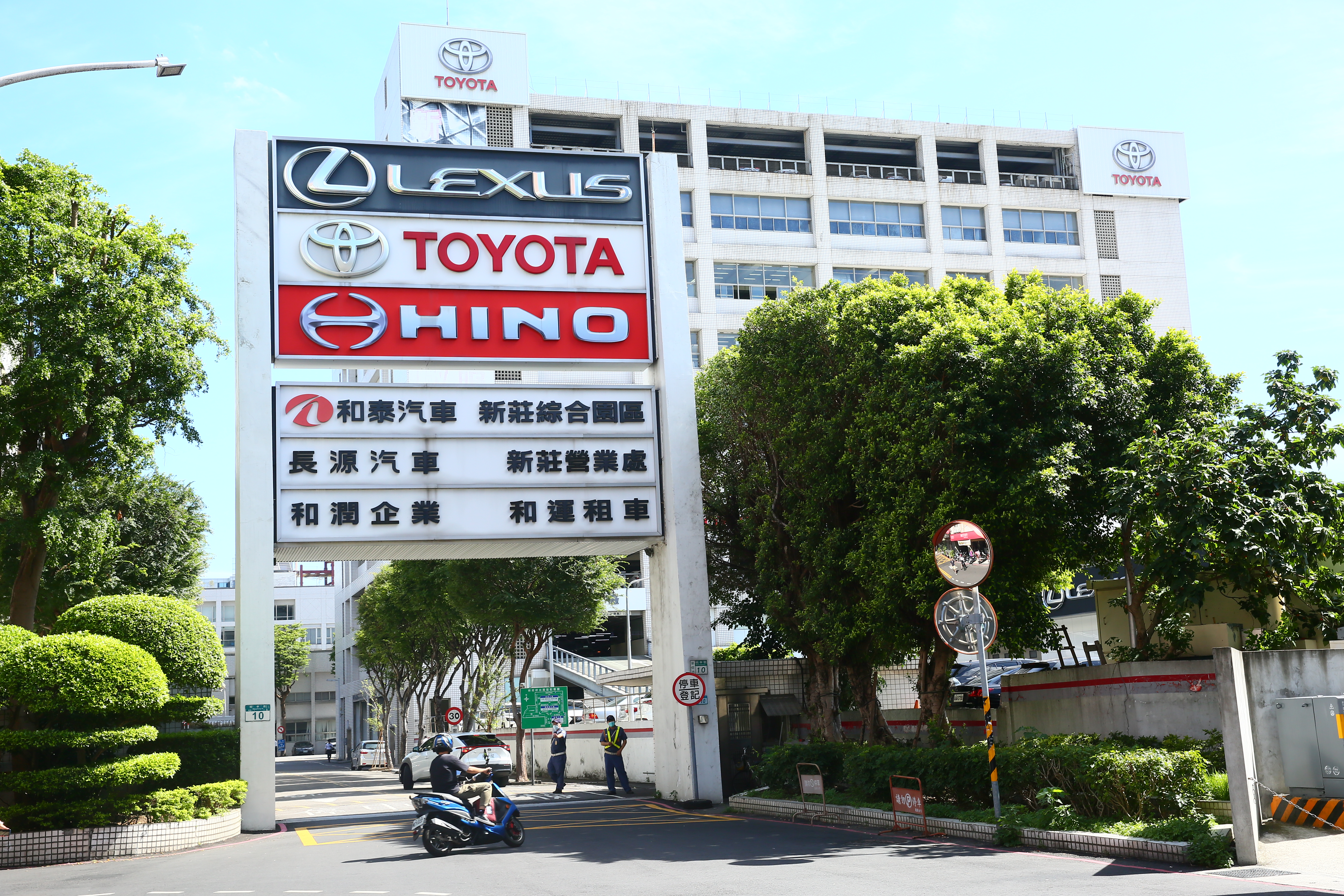 汽車龍頭和泰車砸下2億行銷資源要助攻前線,並祭出7月限定活動大力吸客。(本刊資料照)