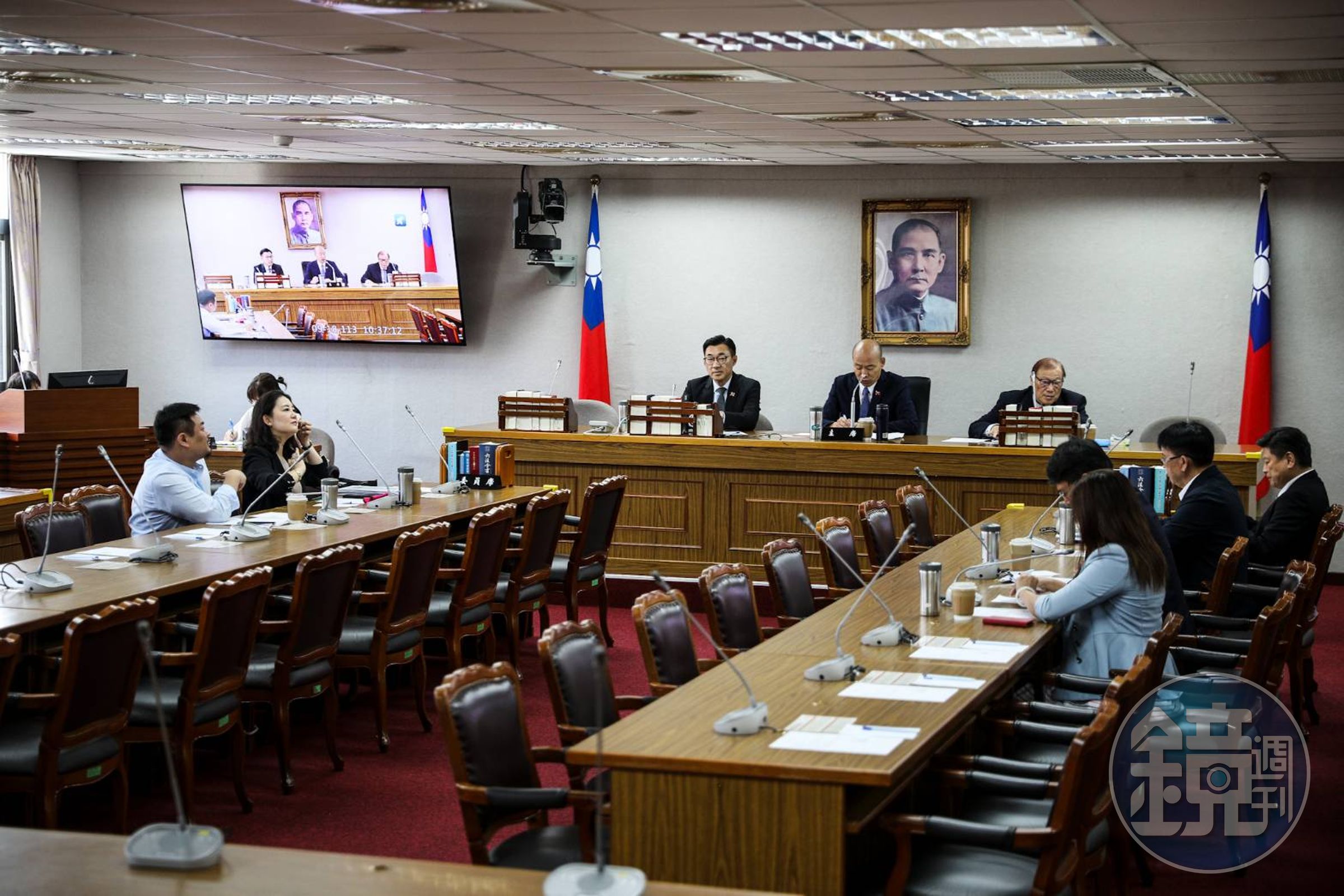 藍綠白3黨團上午進行協商,對20日開議有共識,但在總預算報告日程卻有不同意見。