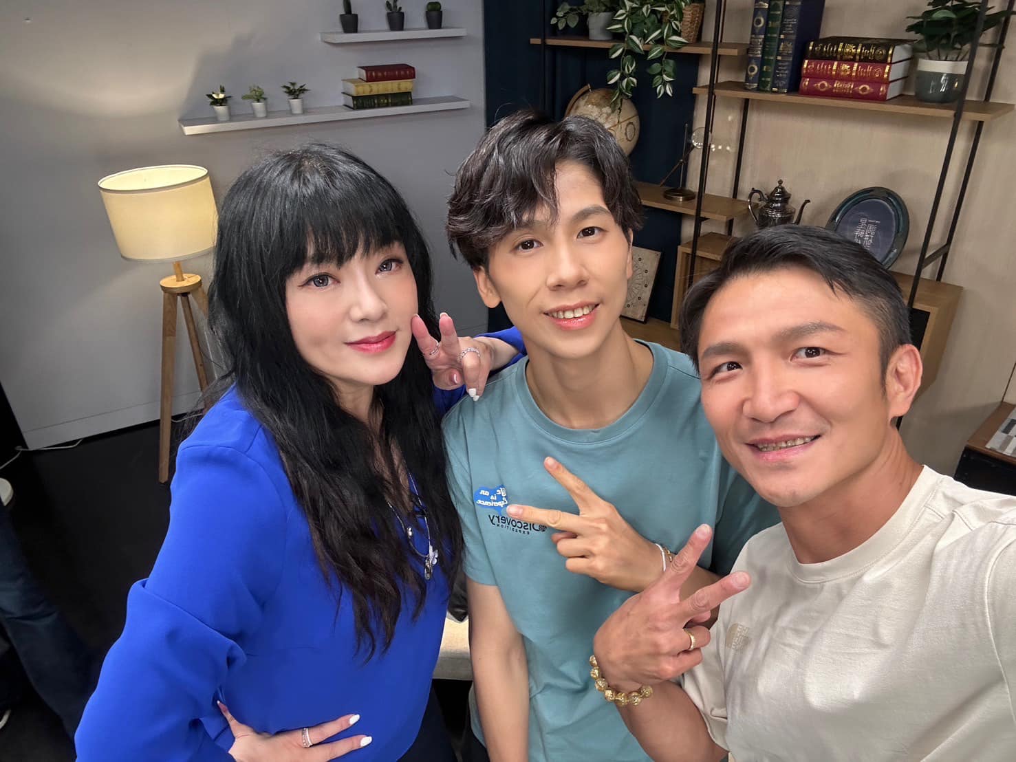 唐綺陽直播專訪林郁婷及教練曾自強。(翻攝自唐綺陽臉書粉絲頁)