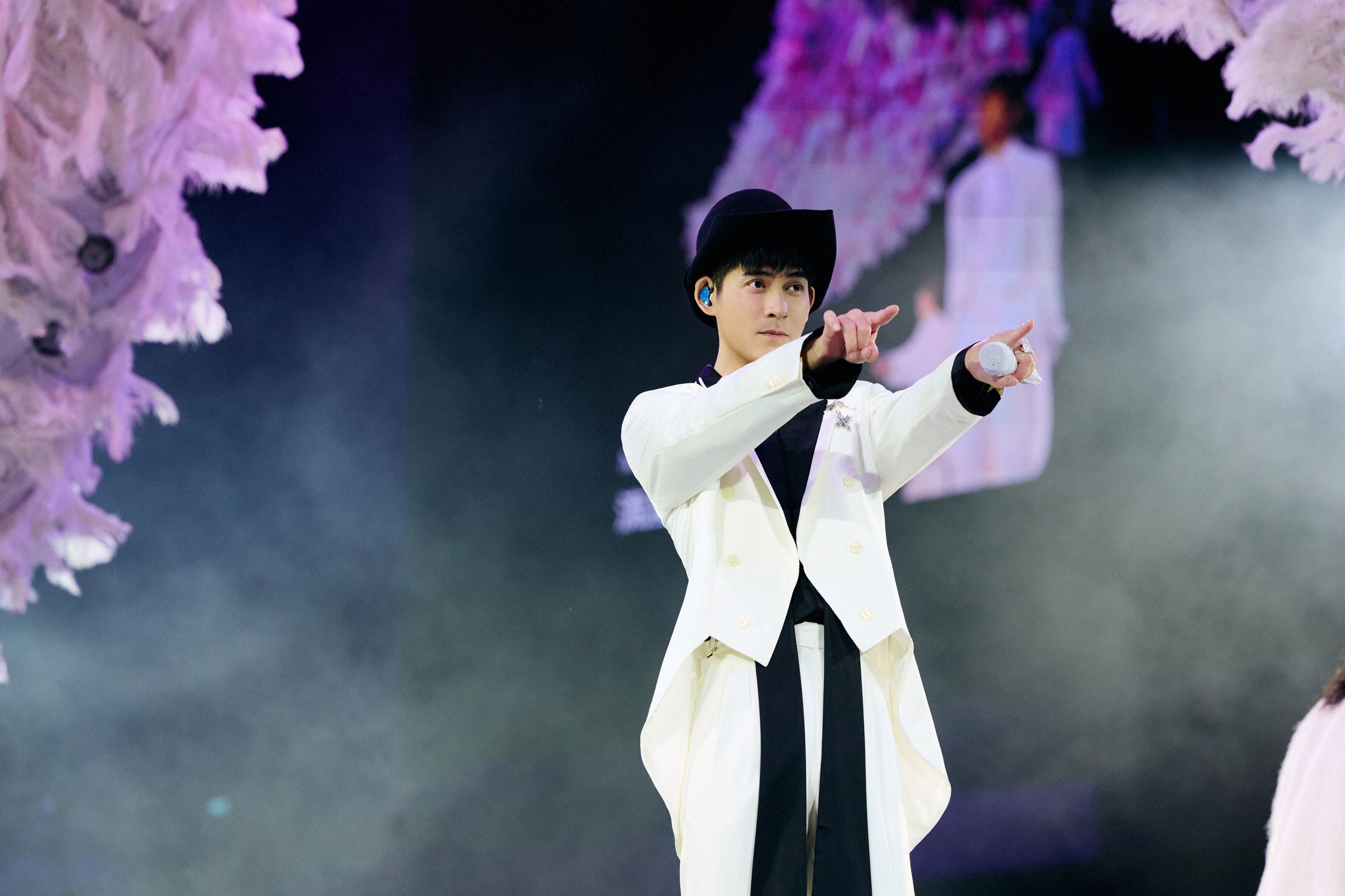 周渝民將準備驚喜曲目及全新表演,期待《F✦FOREVER恆星之城》一路巡演後回到臺北大巨蛋。(相信音樂提供)