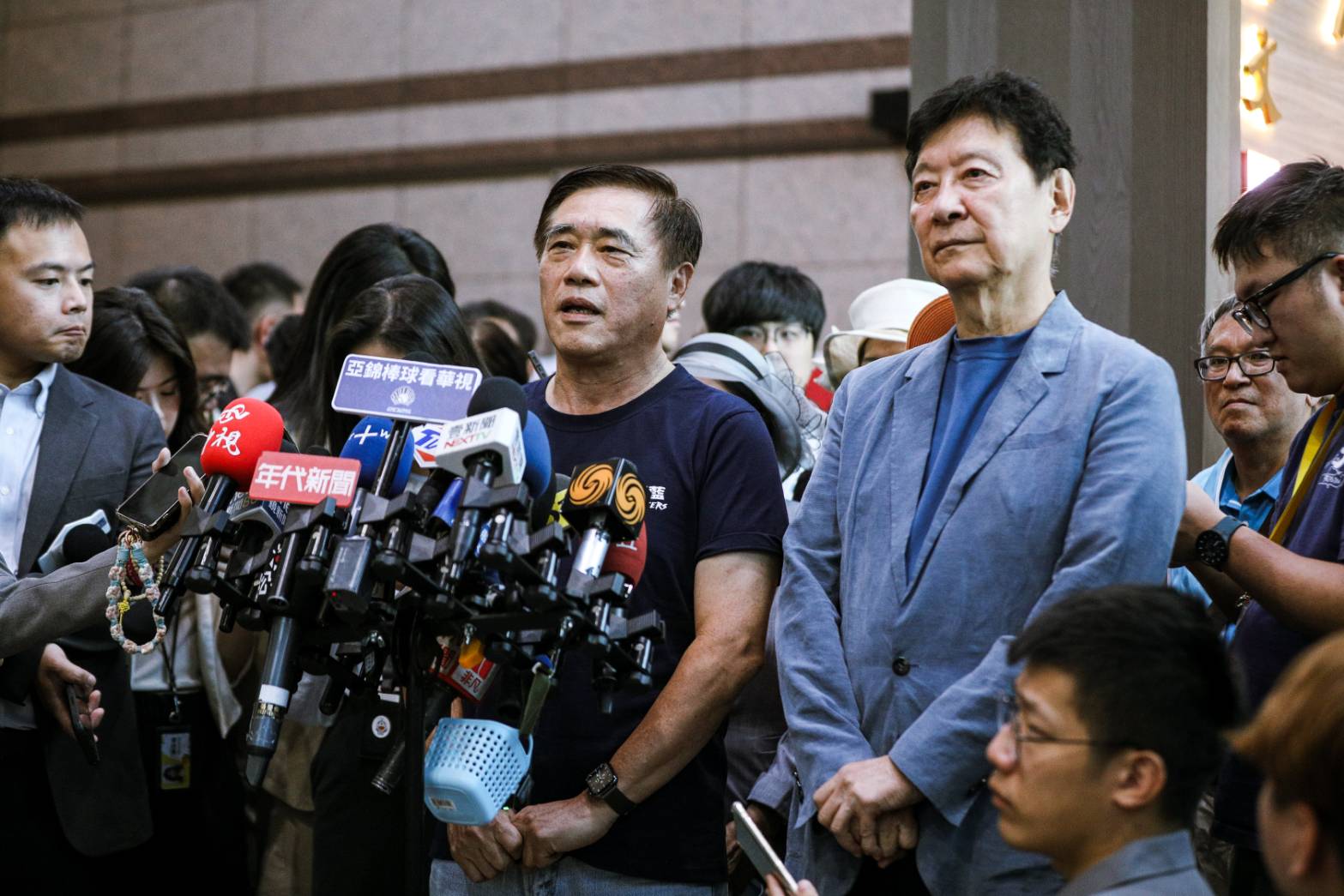 郝龍斌強調，他要當「造王者」「造后者」，不會用黨主席身分來謀取個人政治利益。（鏡報鄒保祥攝）