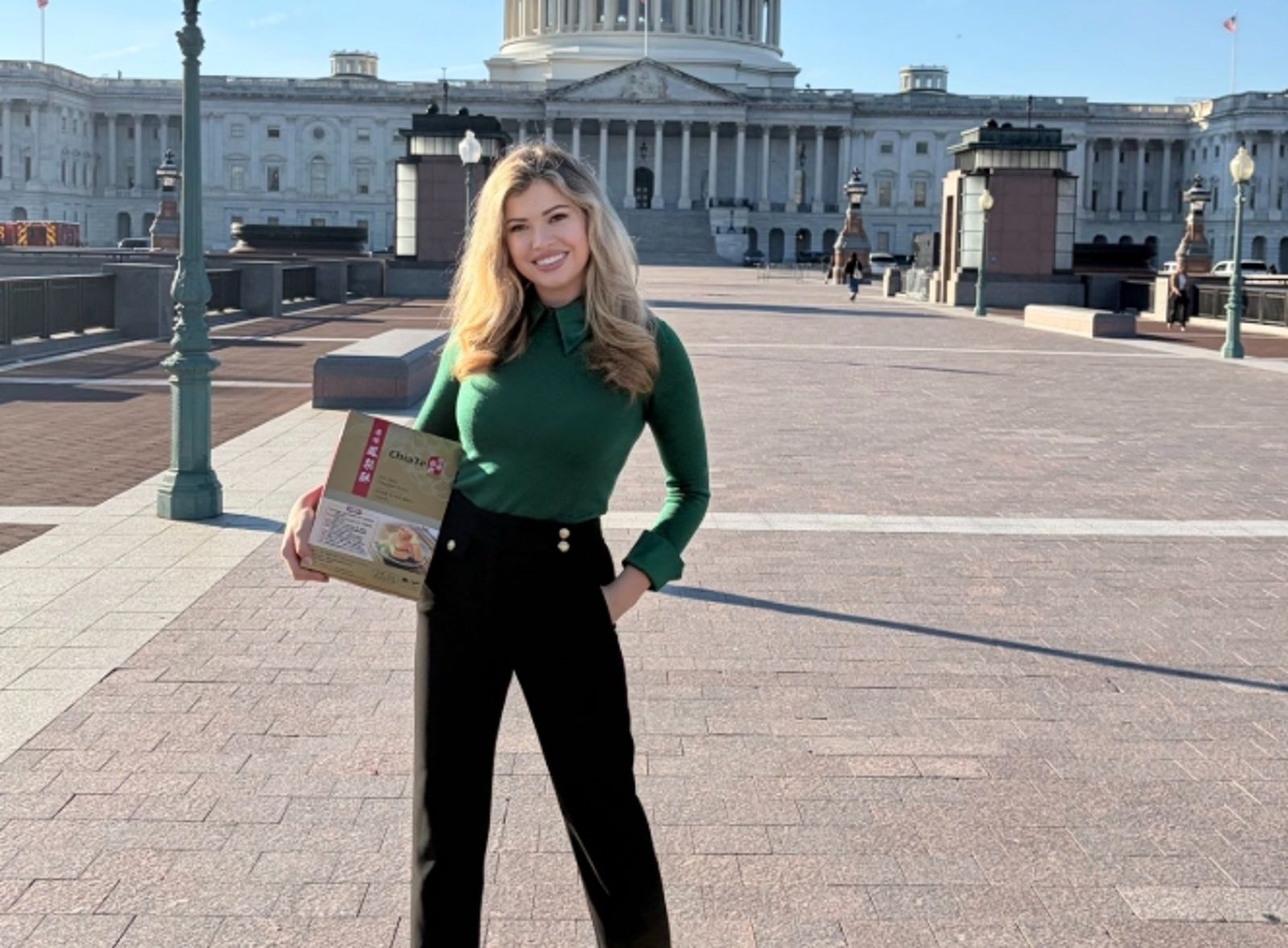 蕭美琴送「這一味」超驚豔！　美媒主持人嗨發文喊：太好吃難怪中國共產黨禁售