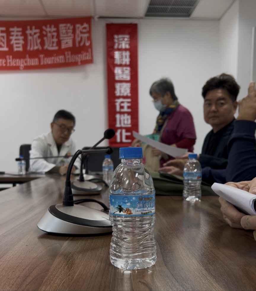 恆春旅遊醫院與家屬進行協商，雙方不歡而散。（讀者提供）