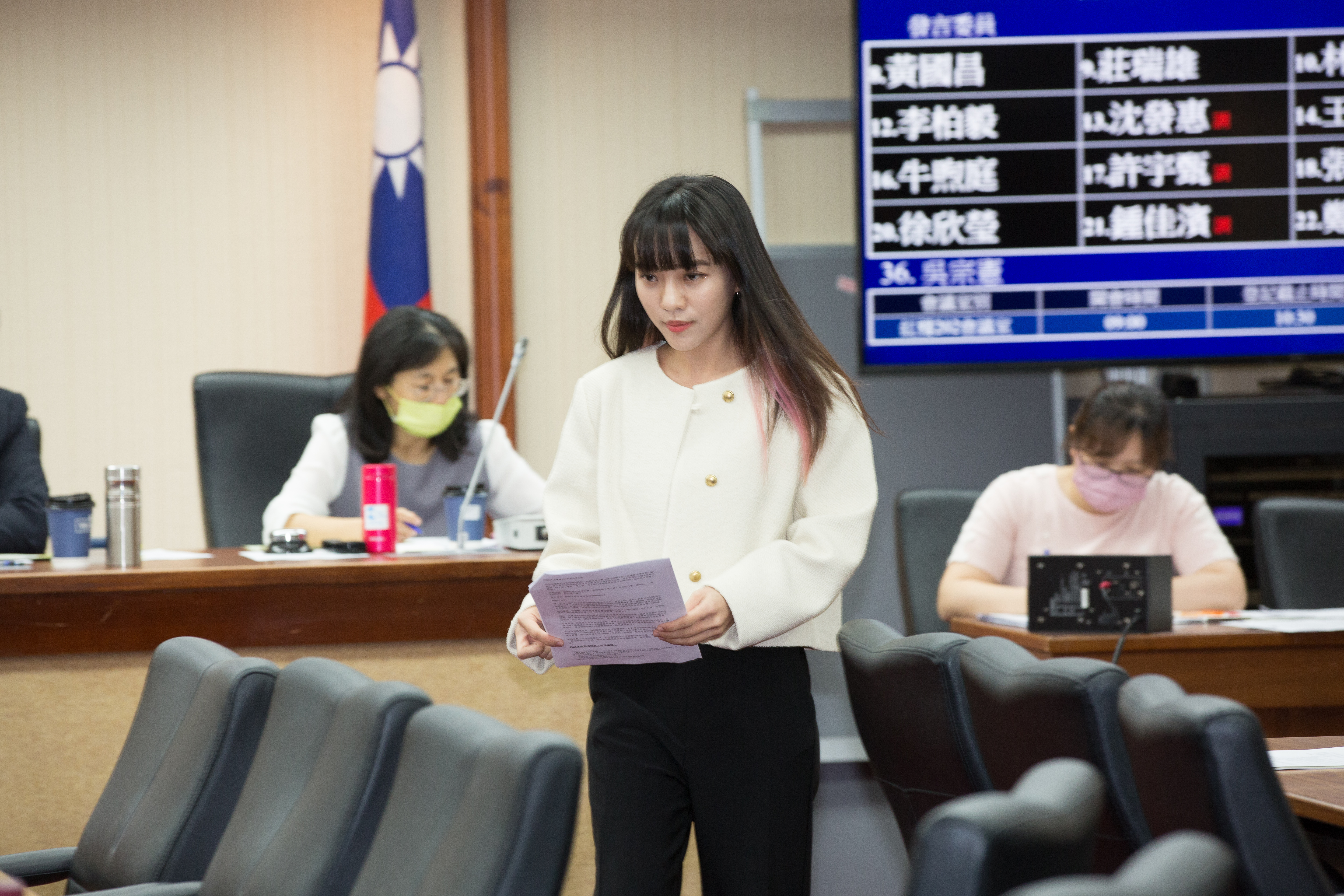 黃捷分別遭2名陌生男子私訊騷擾、留言辱罵，檢方偵結後依法將2人起訴。（本刊資料照）