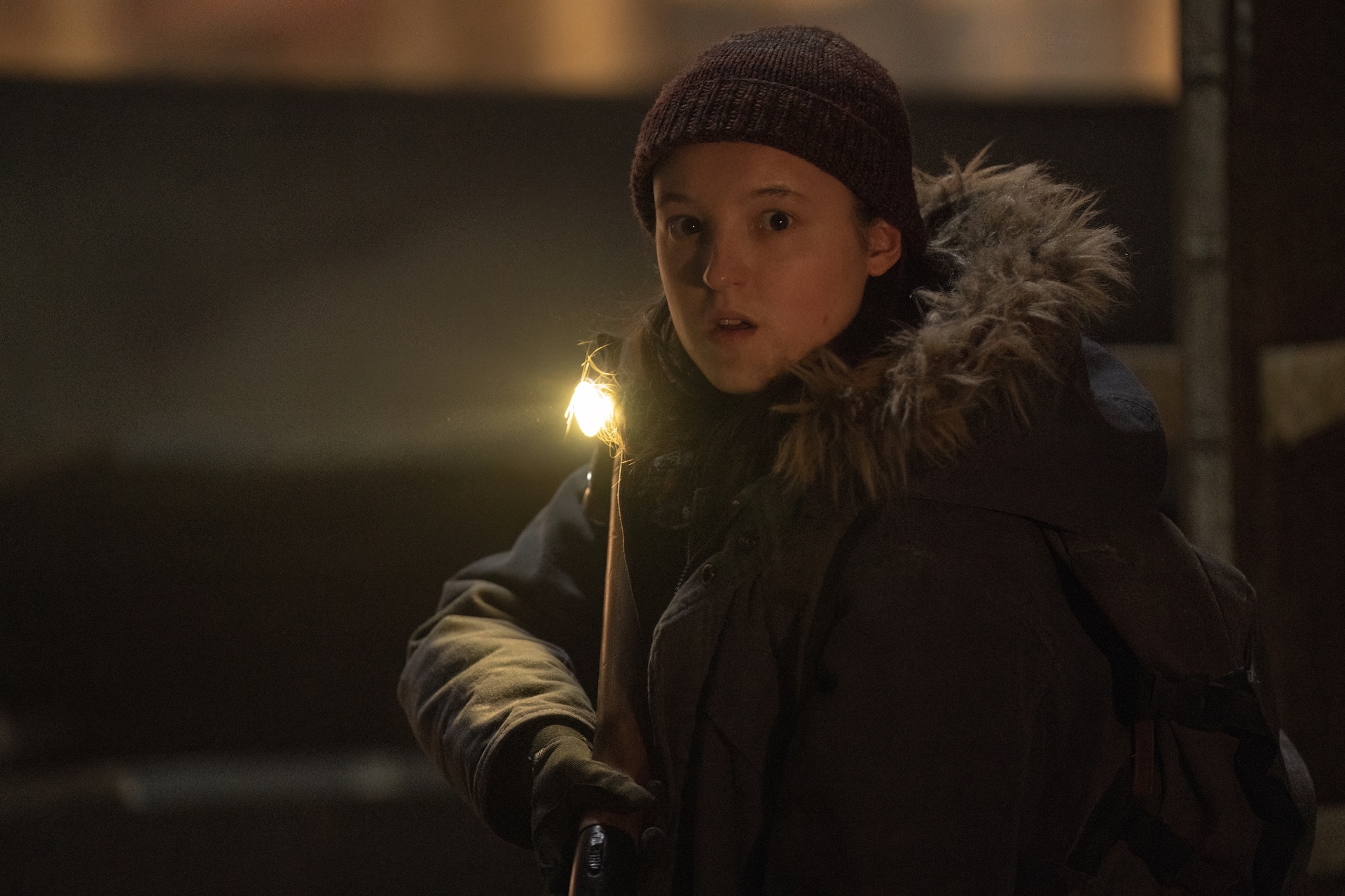 改編熱門電玩的《最後生還者》，女星貝拉拉姆齊飾演艾莉。（HBO與Max提供）