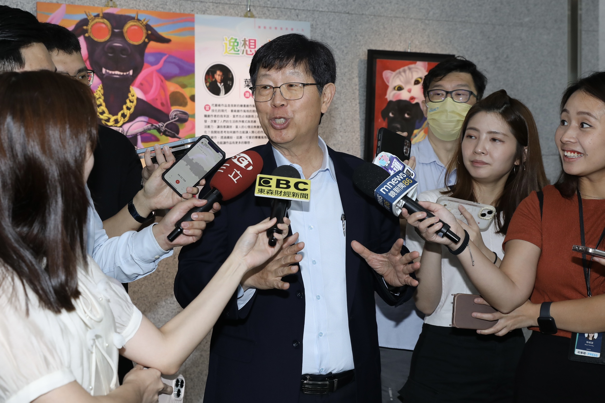 鴻華先進劉揚偉出席股東會對股東豪氣喊話「上市5年要賺錢」。