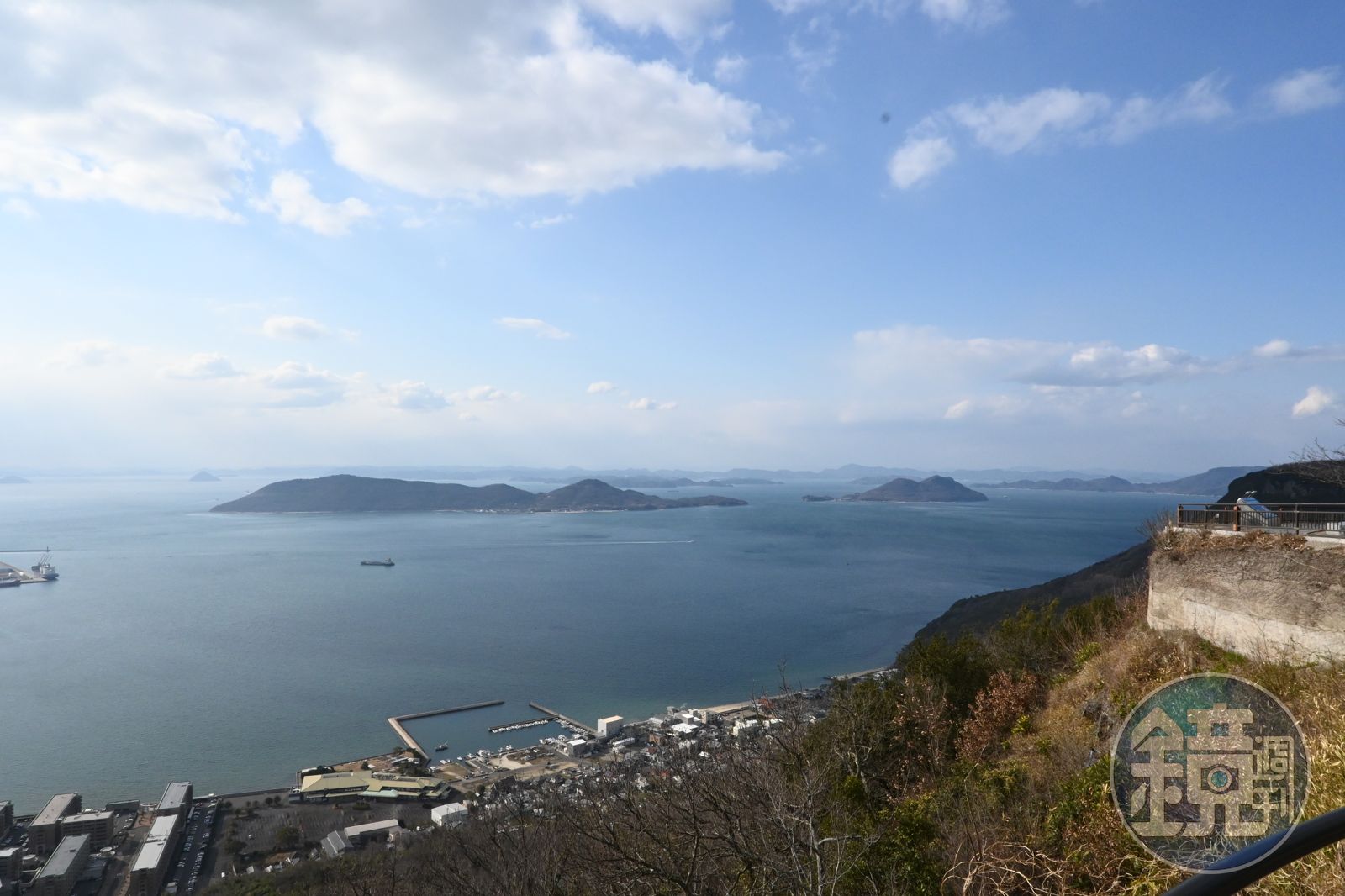 瀨戶內海(せとないかい)是位於日本本州、四國和九州三大島之間的海。