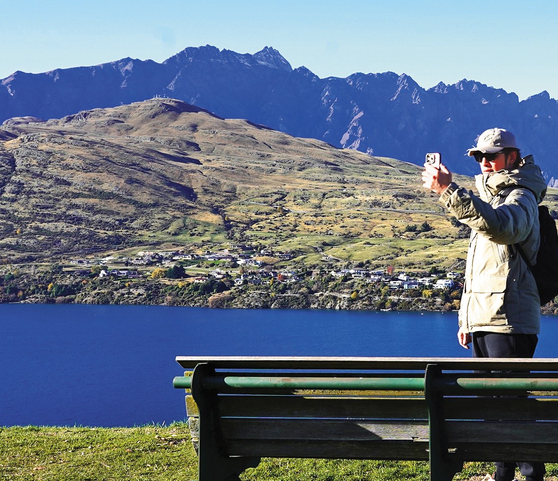 之前陳柏霖貼出在紐西蘭拍攝節目的花絮，也傳那是他物色的海外婚禮地點。（翻攝自陳柏霖IG）