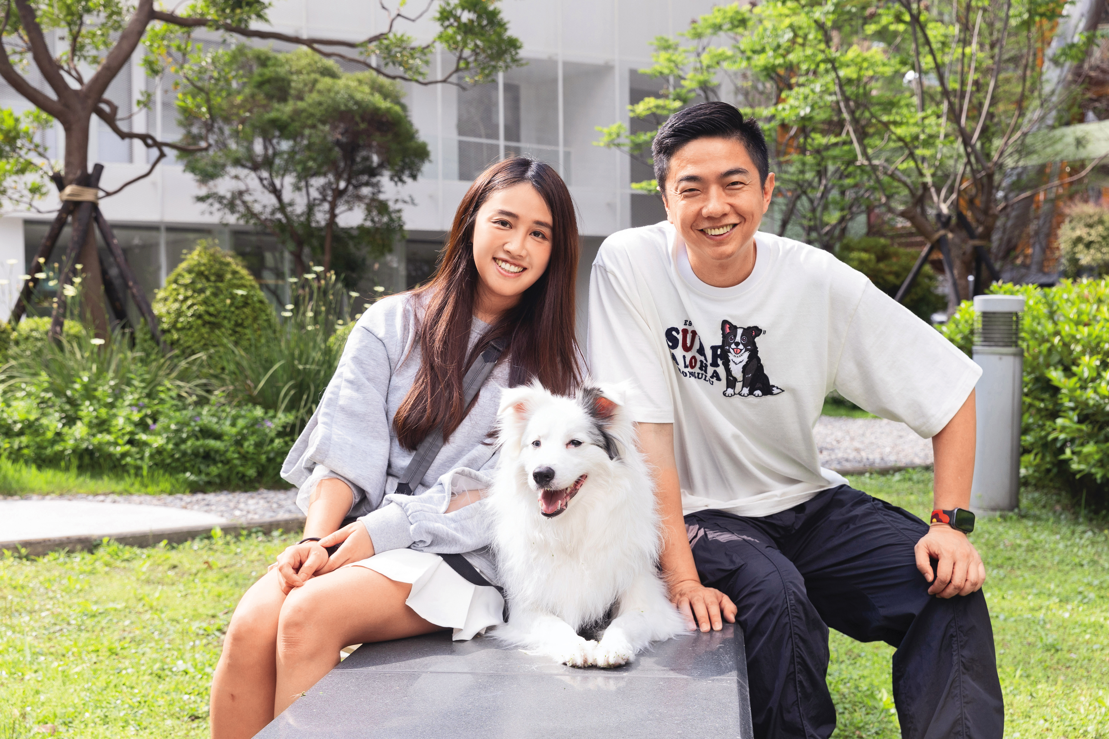 女星鄭羽凡兩年前領養一隻邊境牧羊犬Ocean，為了牠健康成長，不惜搬家買房，這次找來熊爸到家，看Ocean的行為問題如何改進。（鏡藝宏海提供）