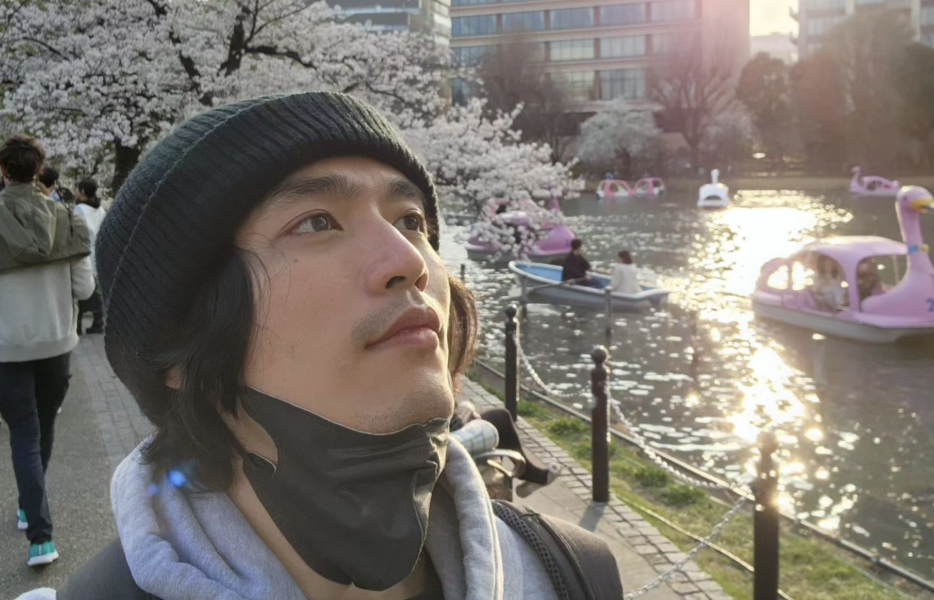 網紅阿傑遭女網友爆料，隱瞞有女友身分和粉絲約砲。（翻攝自RJ 廉傑克曼臉書）