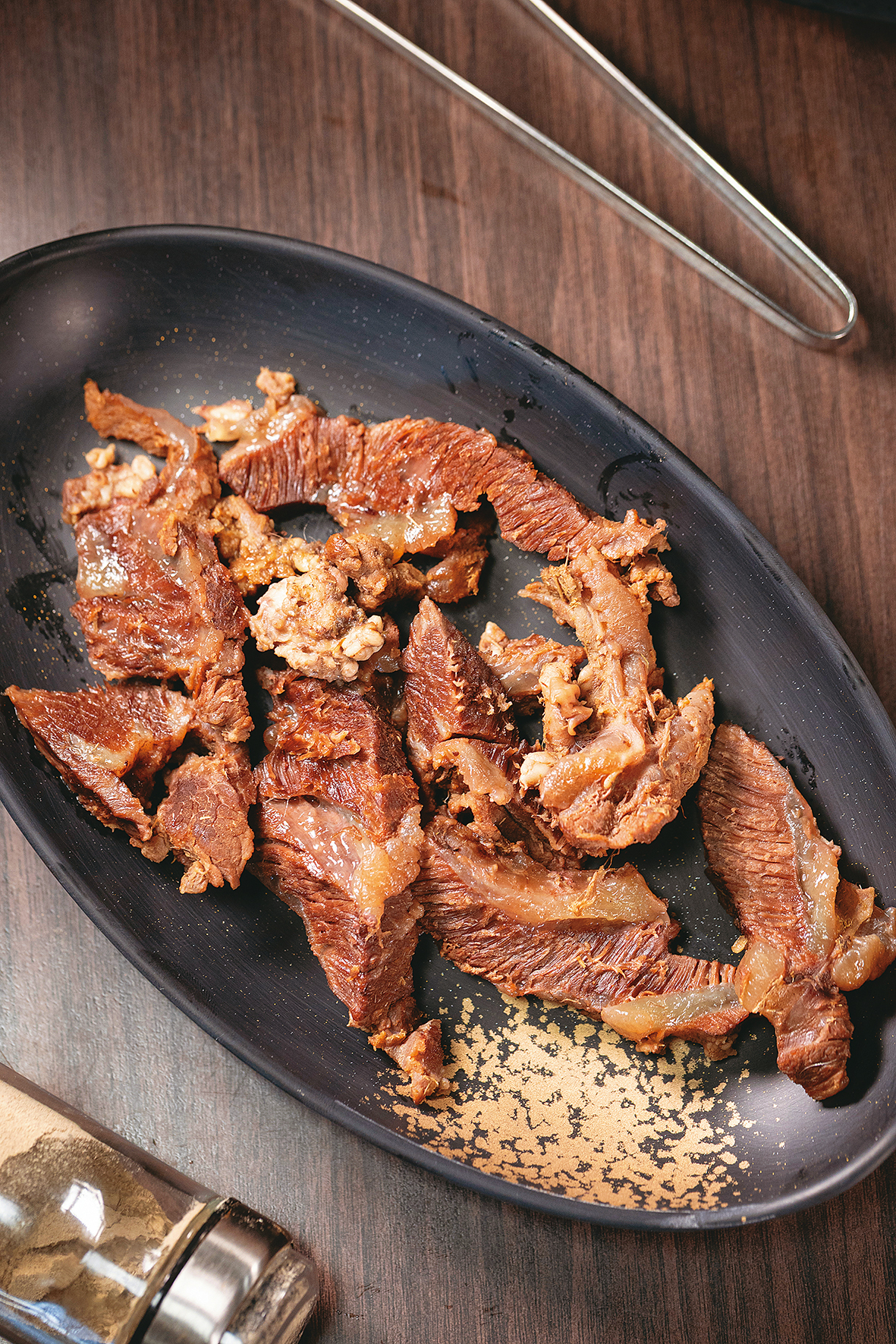 「清燉臉頰肉」呈現綿密黏嘴的口感。(300元/份)