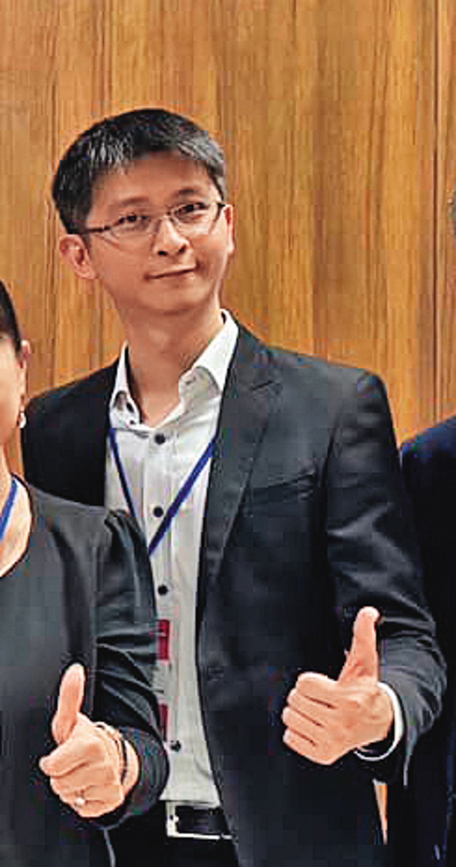 學者邱冠喬認為,防制霸凌單修《職安法》較「速成」,另立專法更能完善職場環境。(翻攝邱冠喬臉書)